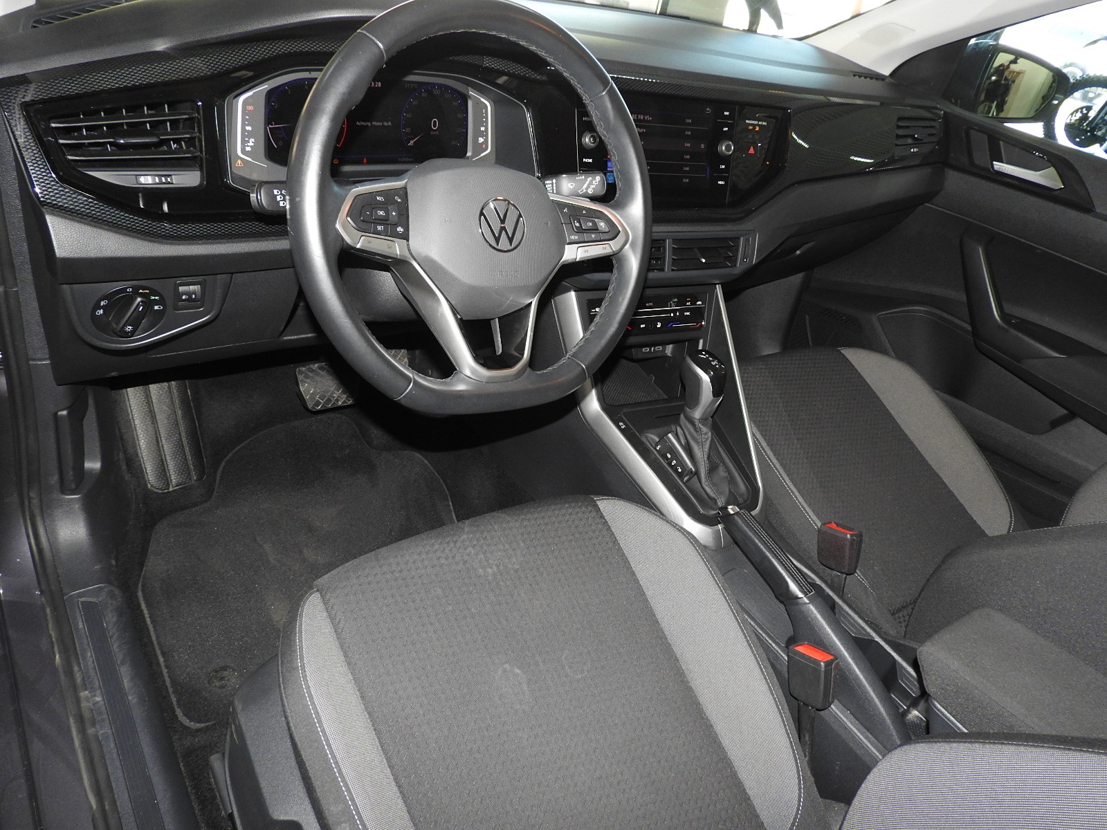 VW Polo 1.0 TSI Style DSG-image-6