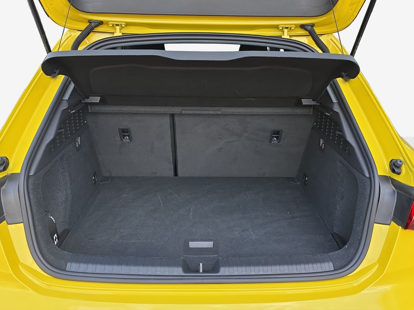 AUDI A3 Sportback 35 TFSI S line Attraction S-tronic-image-12
