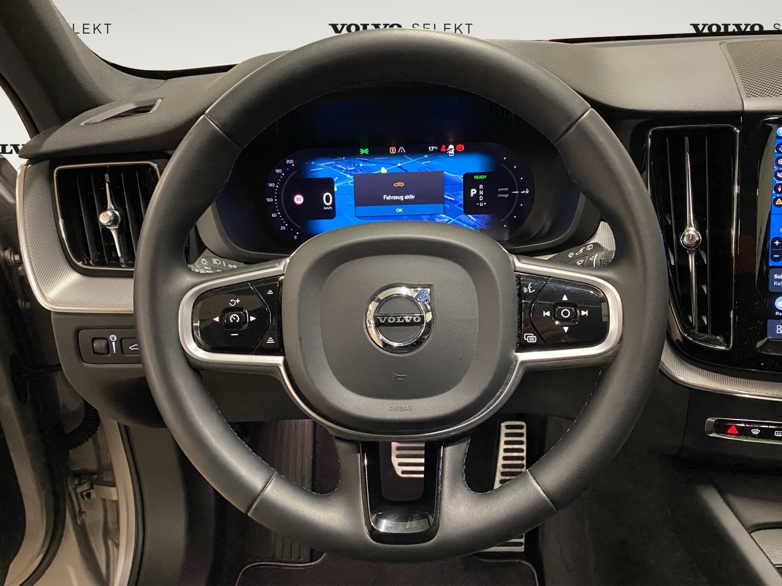 VOLVO XC60 2.0 T6 TE R-Design eAWD-image-7