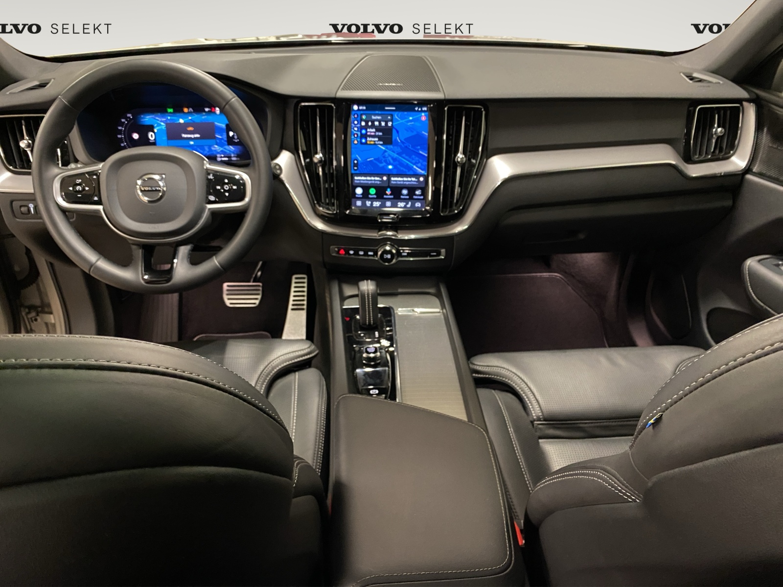 VOLVO XC60 2.0 T6 TE R-Design eAWD-image-10