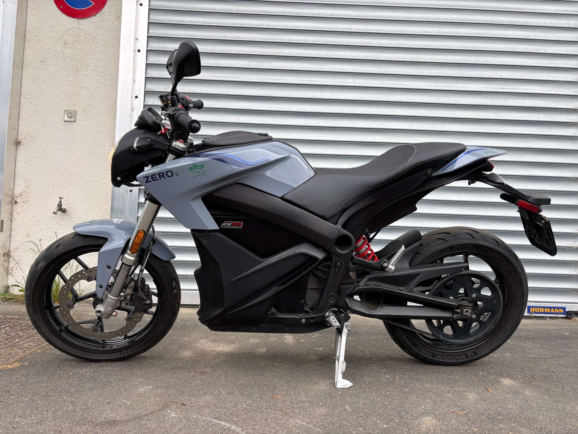 ZERO S ZF 14.4-showroom-element-1