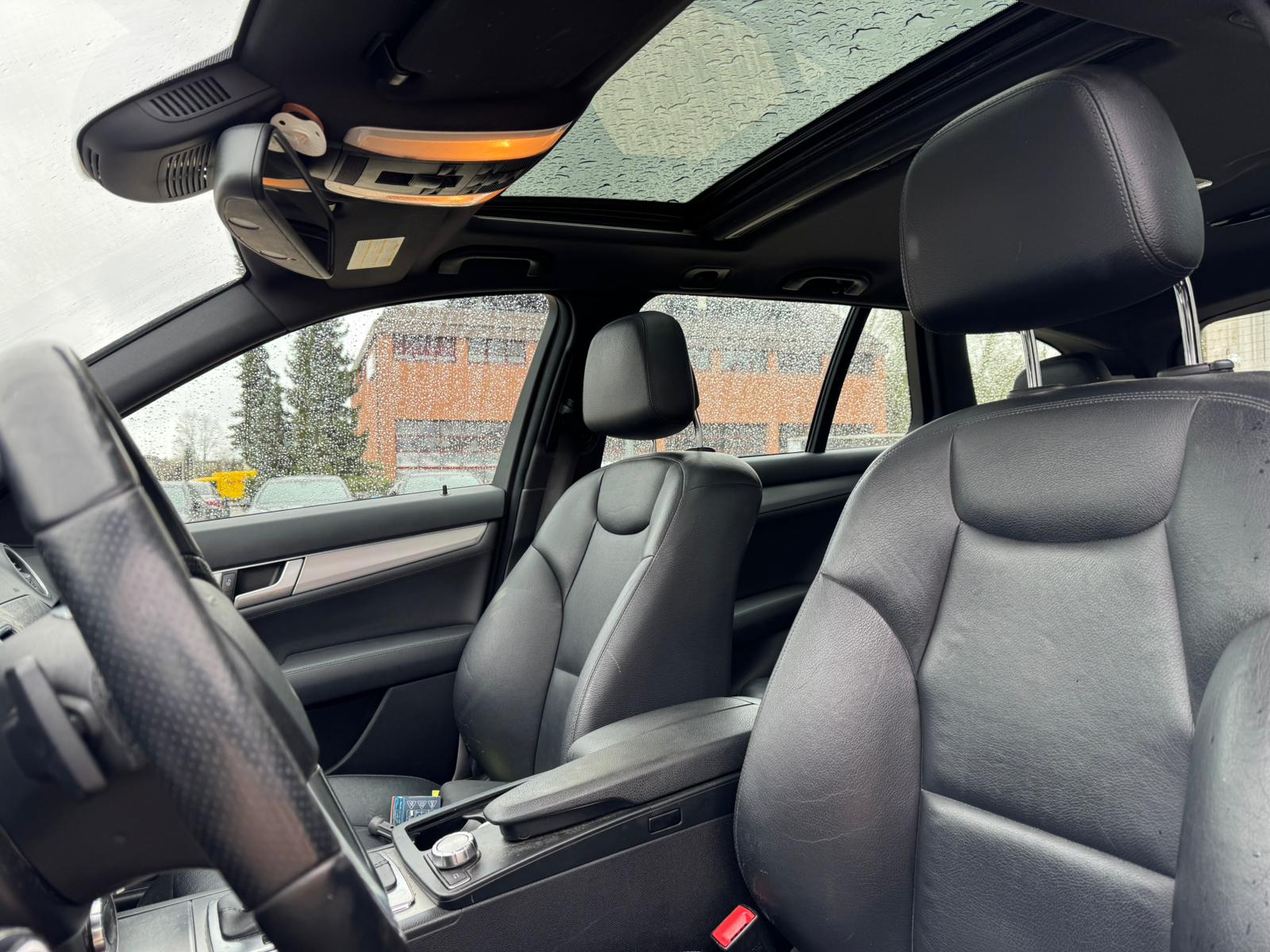 MERCEDES-BENZ C 300 CDI Elégance 4Matic 7G-Tronic-image-9