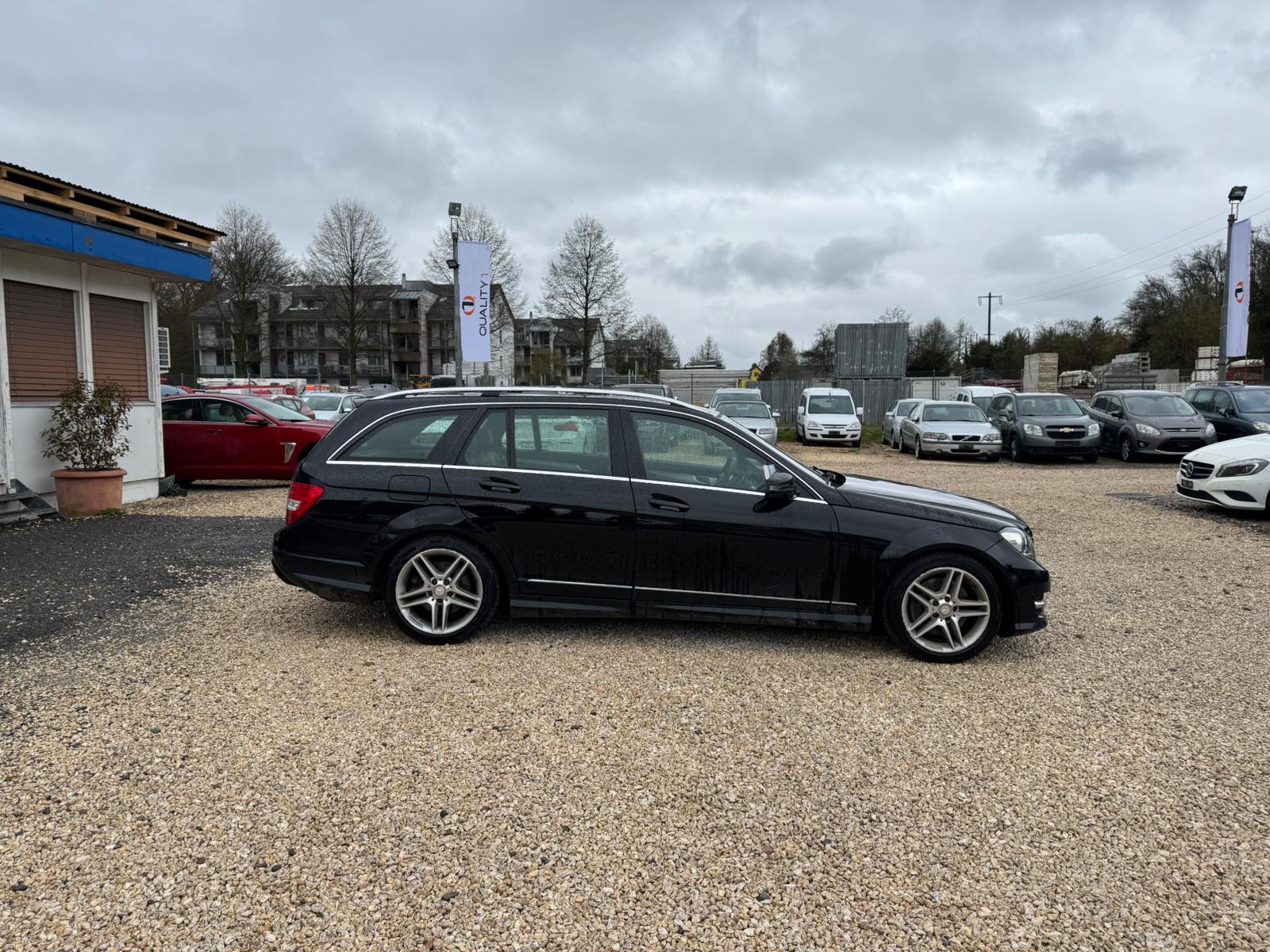 MERCEDES-BENZ C 300 CDI Elégance 4Matic 7G-Tronic-image-5