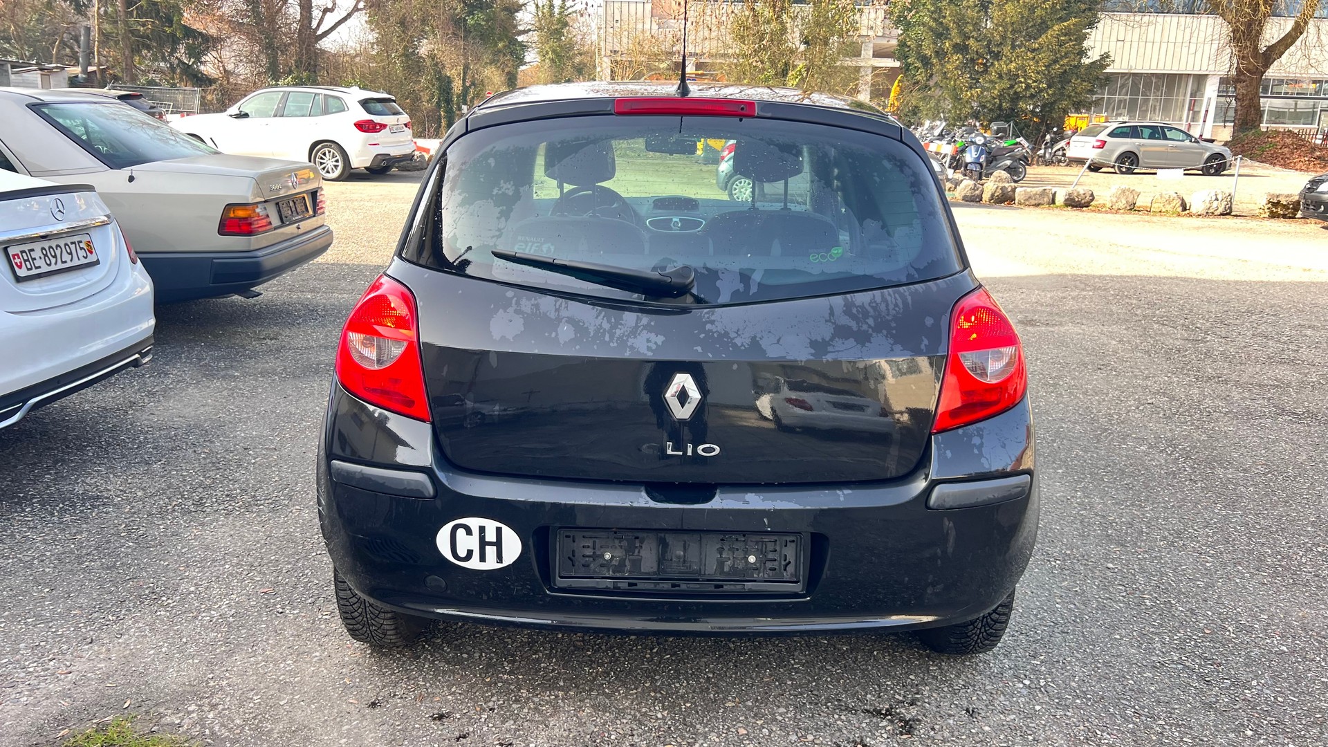 RENAULT Clio 1.2 16V Dynamique-image-2
