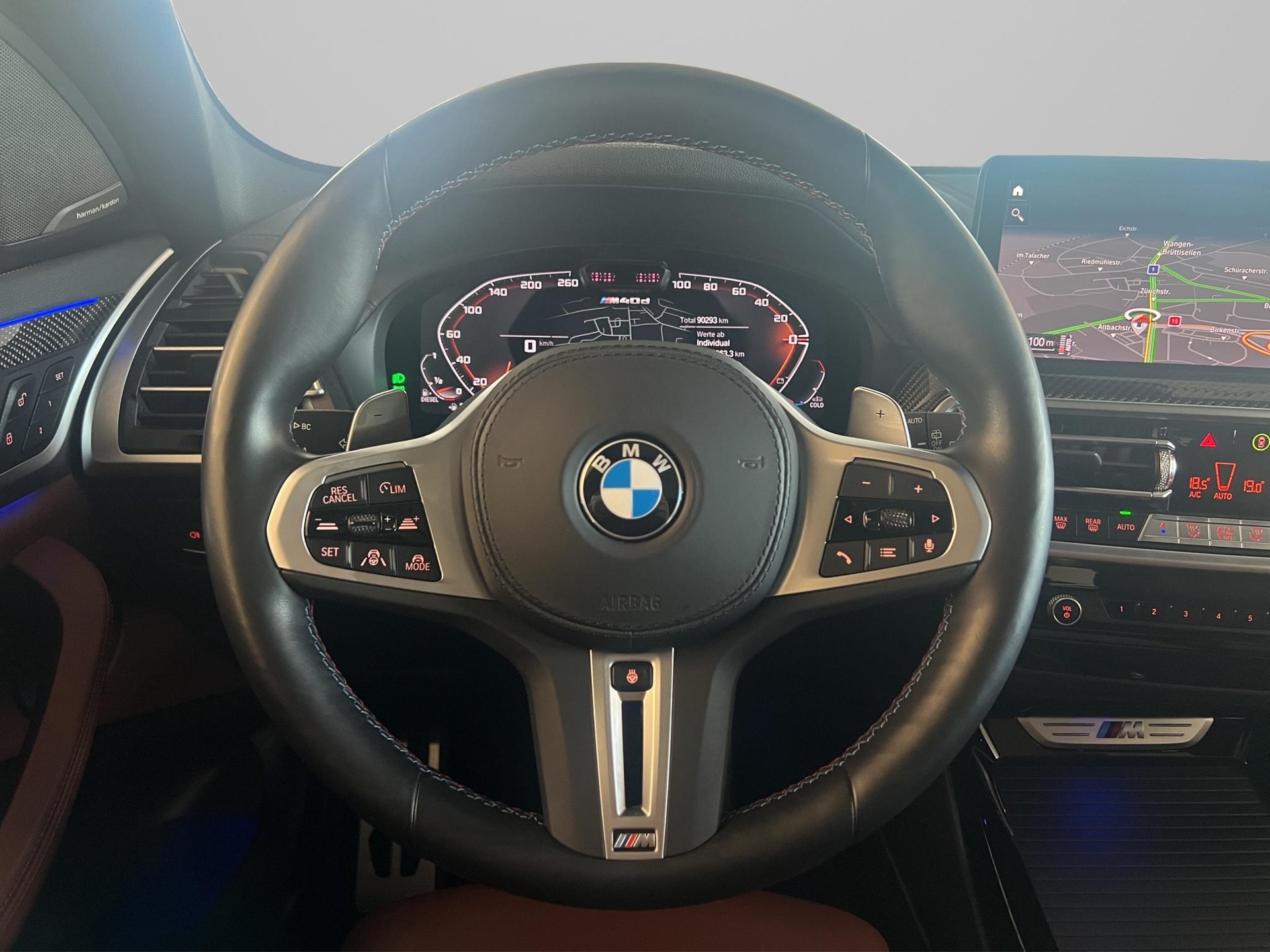 BMW X3 M40d-image-13