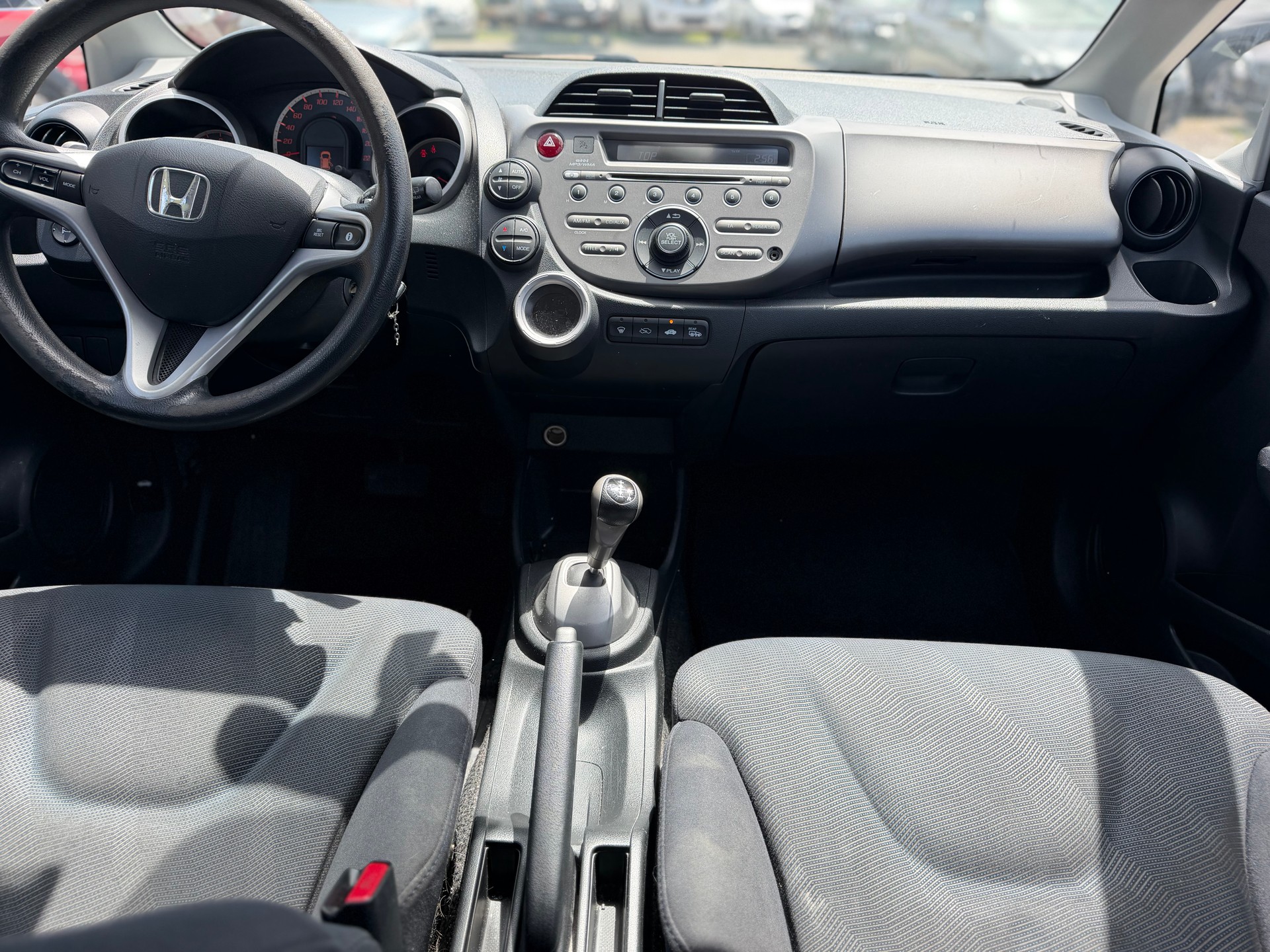 HONDA Jazz 1.4i Elegance i-Shift-image-10