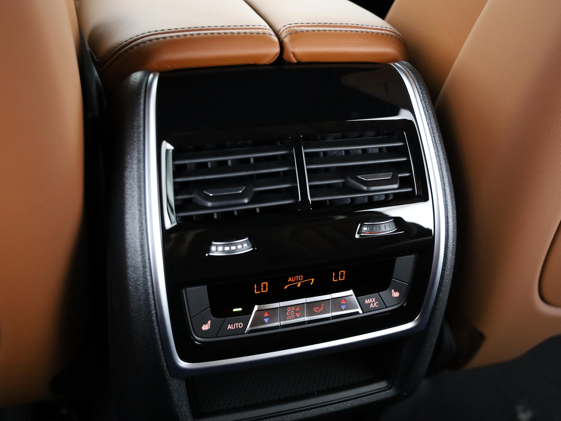 BMW X7 40d xDrive SAG-image-21