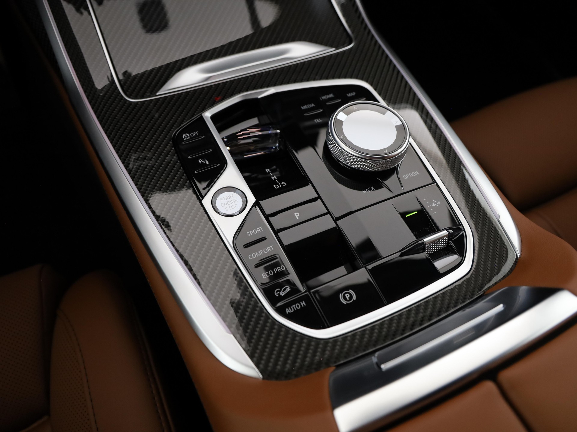 BMW X7 40d xDrive SAG-image-17