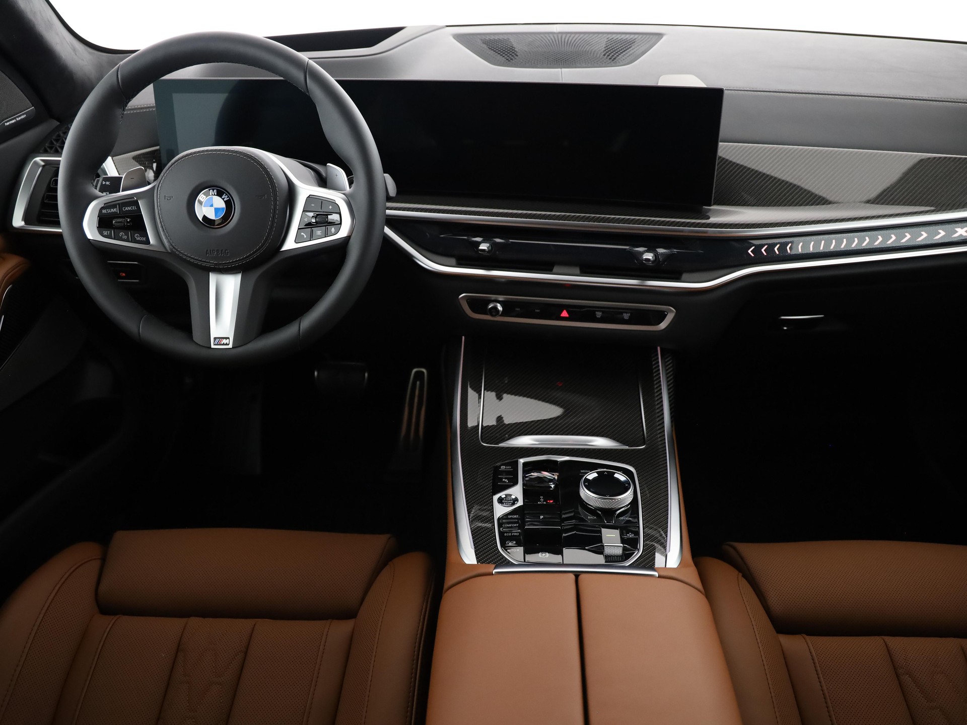 BMW X7 40d xDrive SAG-image-15