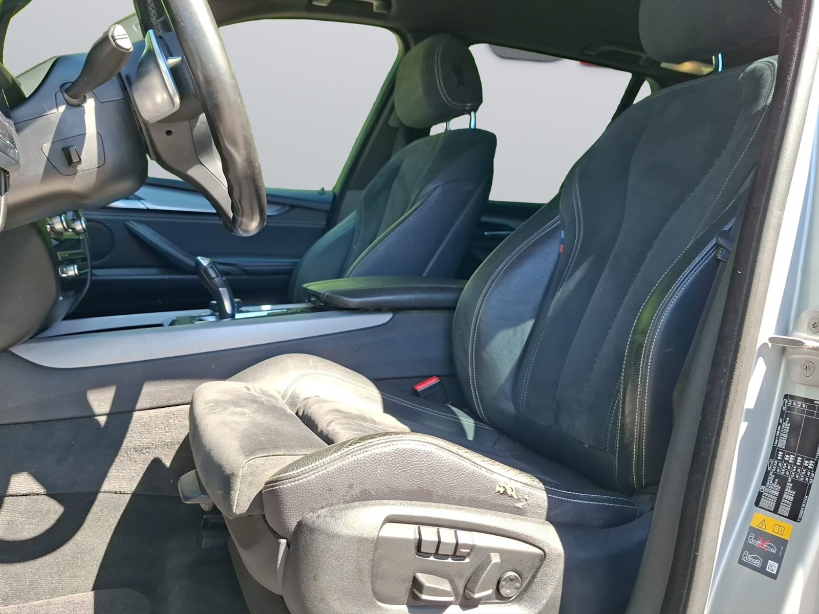 BMW X5 xDrive 40e Pack M iPerformance Steptronic-image-11