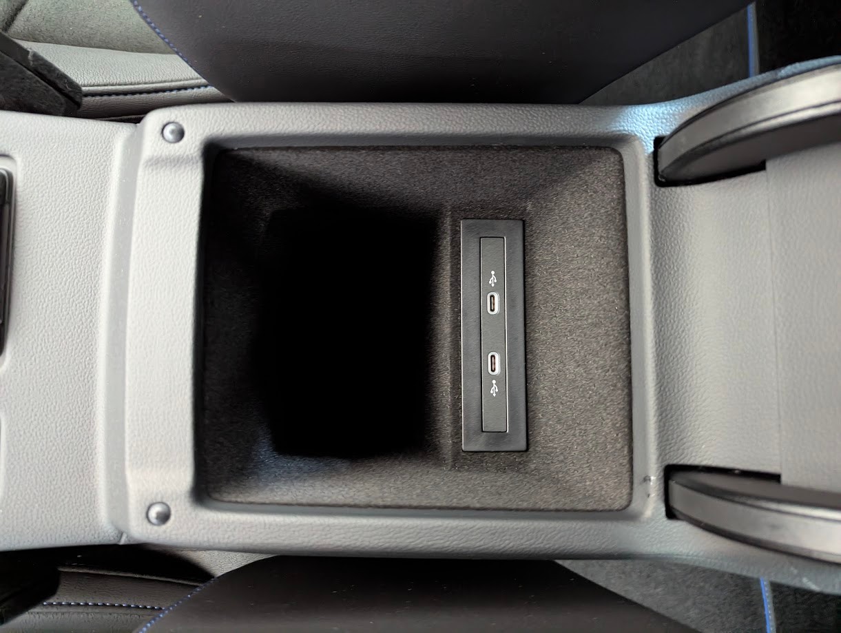 VW Arteon SB 2.0 TSI R DSG 4Motion*1.HAND 12MT GAR VOLL-LED KEYLESS NAVI SITZ+LENKRADHEIZUNG DCC ACC*-image-25