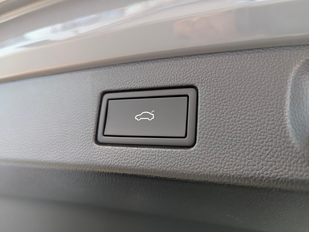 VW Arteon SB 2.0 TSI R DSG 4Motion*1.HAND 12MT GAR VOLL-LED KEYLESS NAVI SITZ+LENKRADHEIZUNG DCC ACC*-image-30