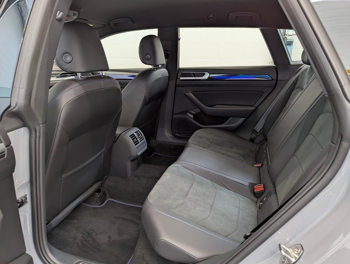 VW Arteon SB 2.0 TSI R DSG 4Motion*1.HAND 12MT GAR VOLL-LED KEYLESS NAVI SITZ+LENKRADHEIZUNG DCC ACC*-image-27