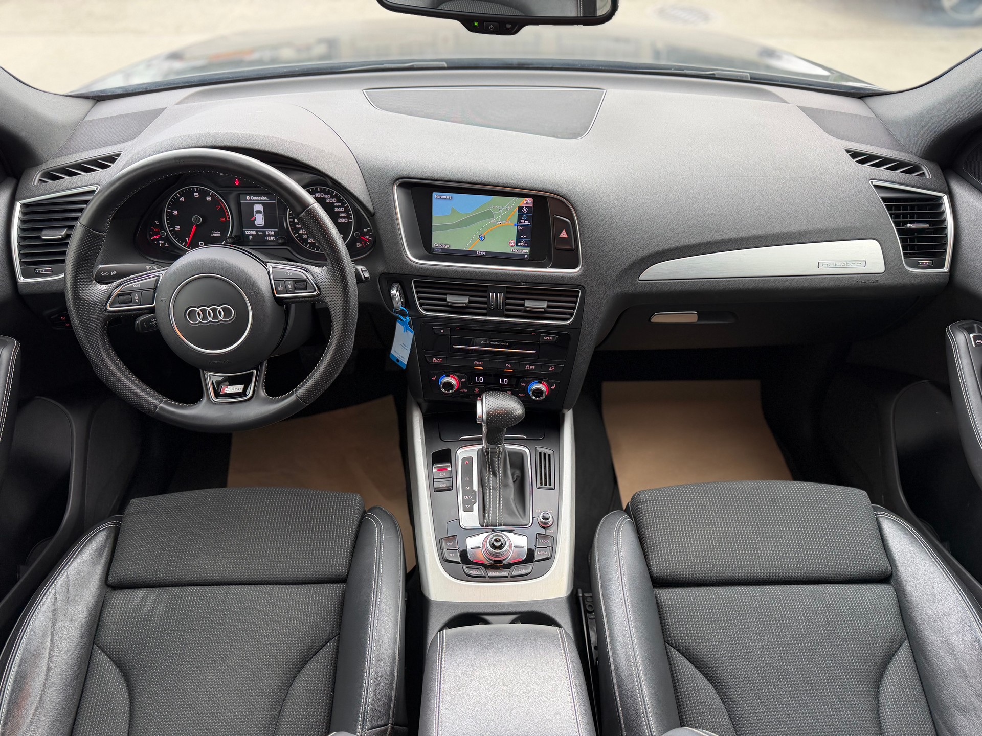 AUDI Q5 2.0 TFSI quattro tiptronic-image-11