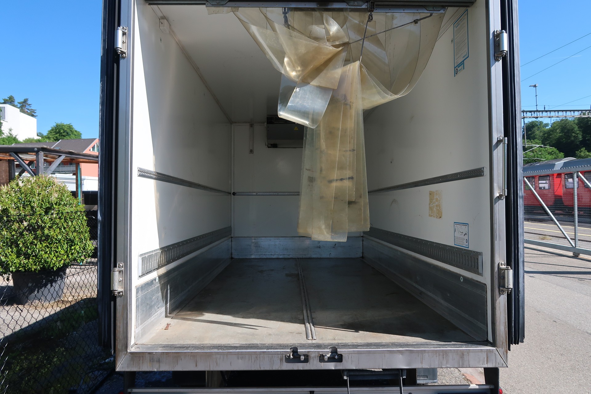 VW T6 2.0 TDI DSG Kühlkasten mit Aggregat-image-12