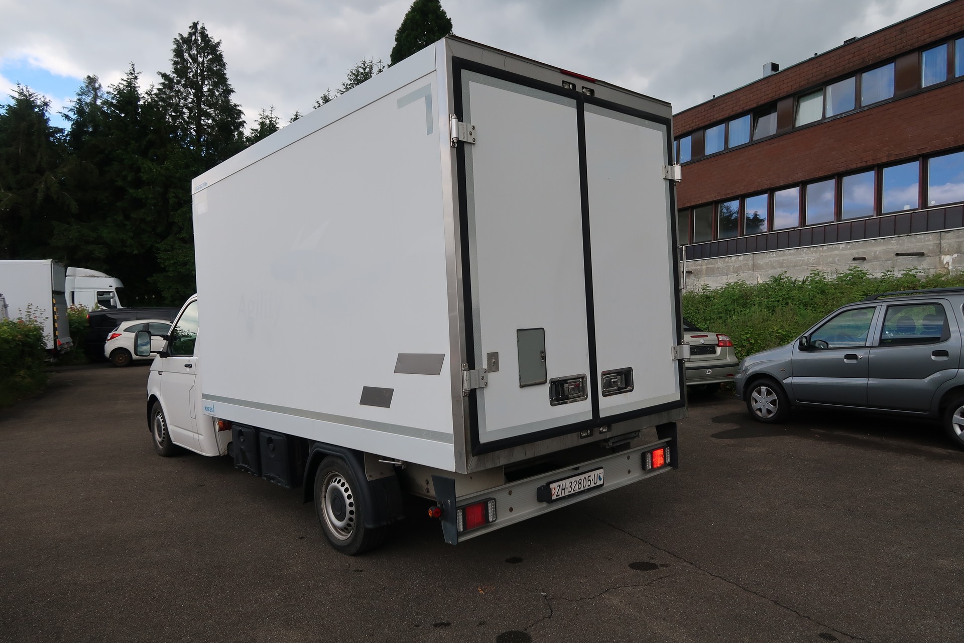 VW T6 2.0 TDI DSG Kühlkasten mit Aggregat-image-6