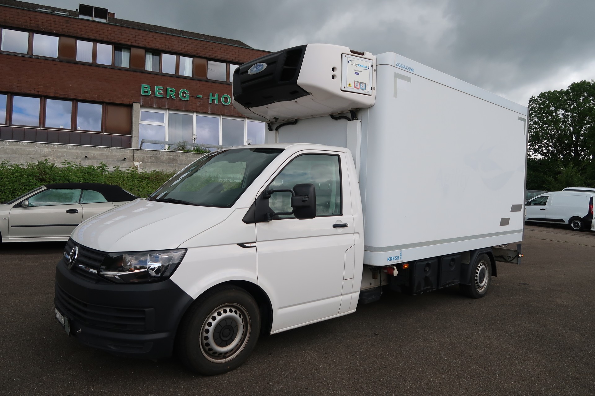 VW T6 2.0 TDI DSG Kühlkasten mit Aggregat-image-0