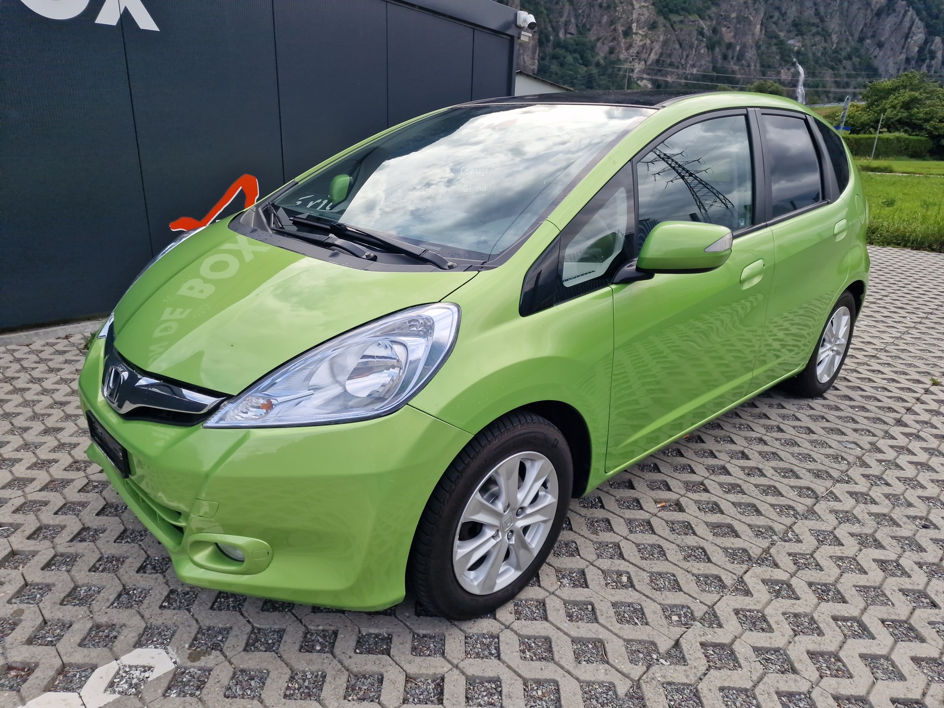 HONDA Jazz 1.3i Hybrid Elegance CVT-image-2