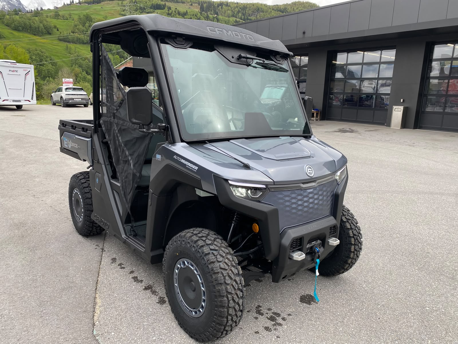 CF MOTO U6EV