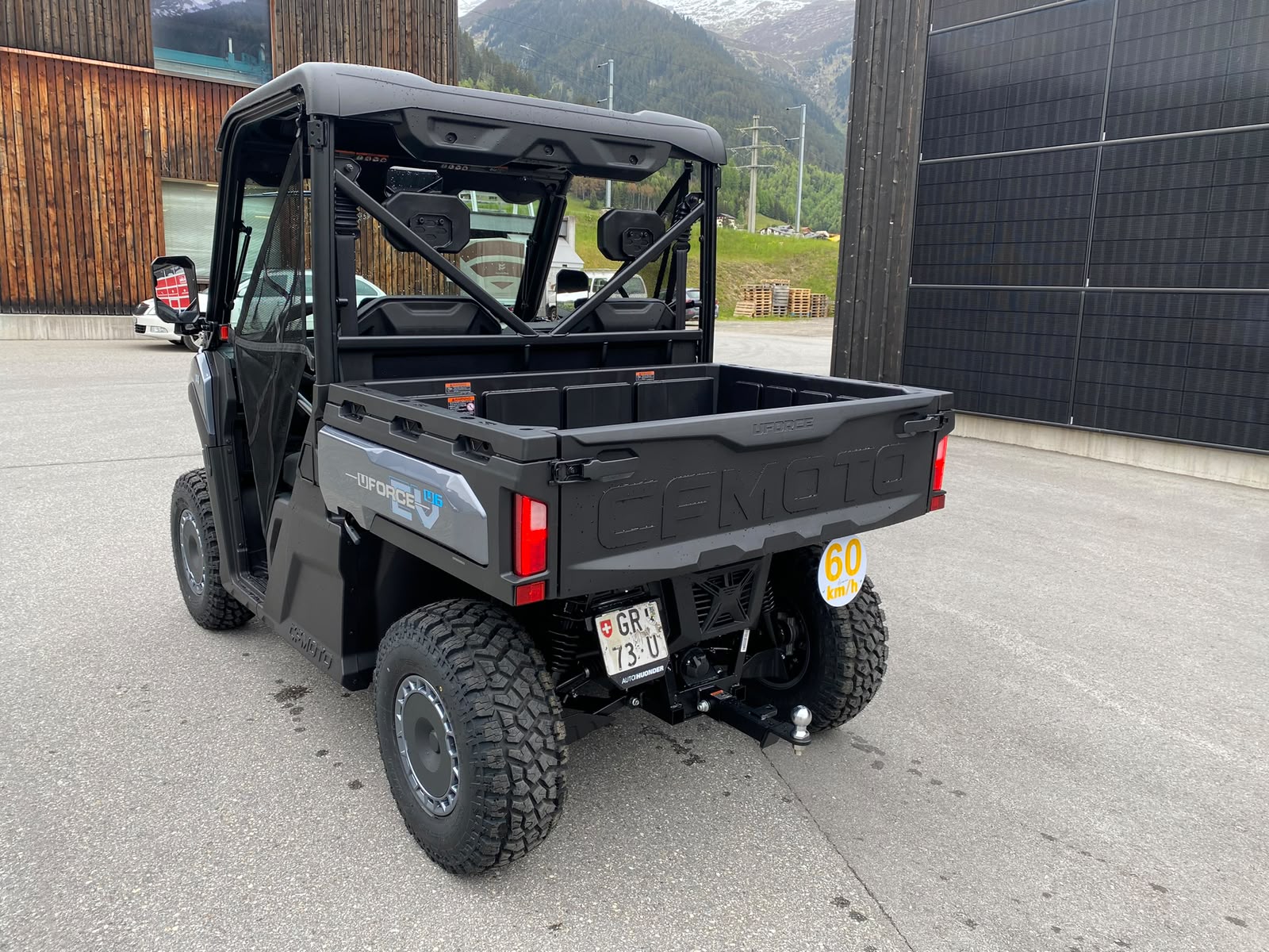 CF MOTO U6EV-image-3