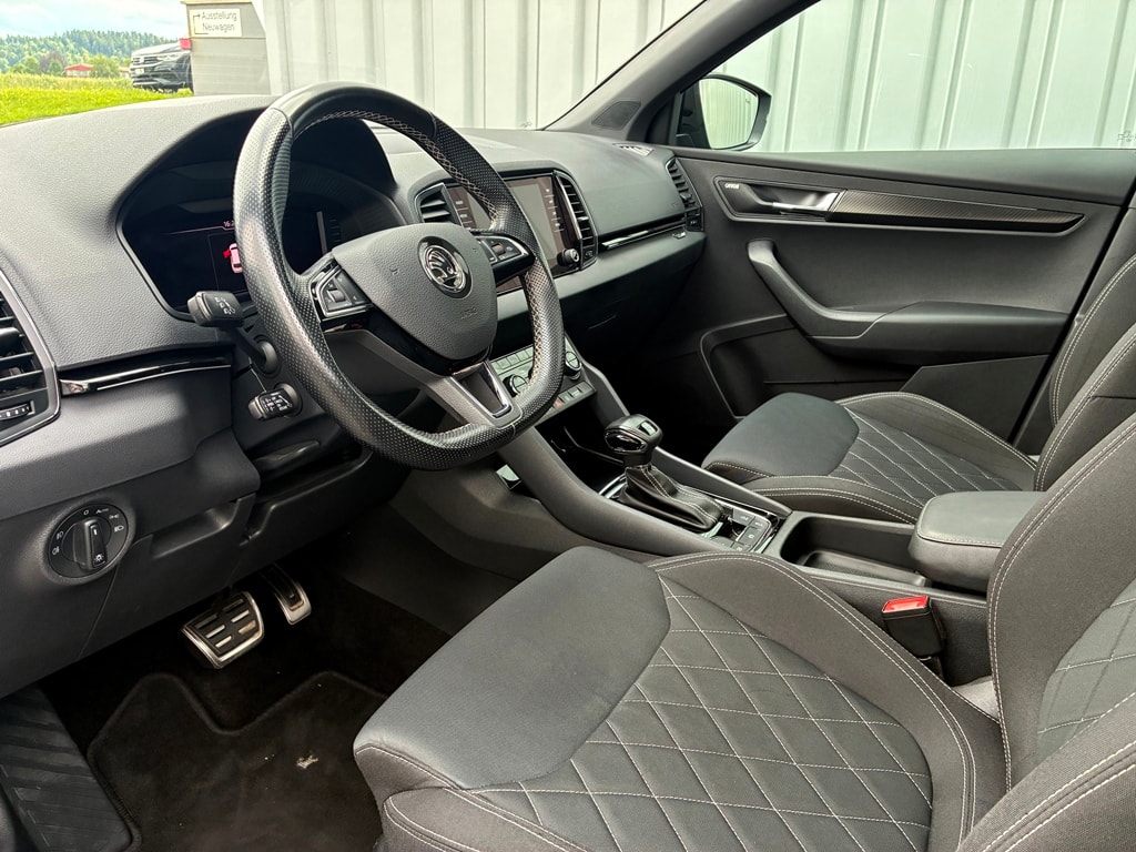 SKODA Karoq 2.0 TSI SportLine 4x4 DSG-image-6