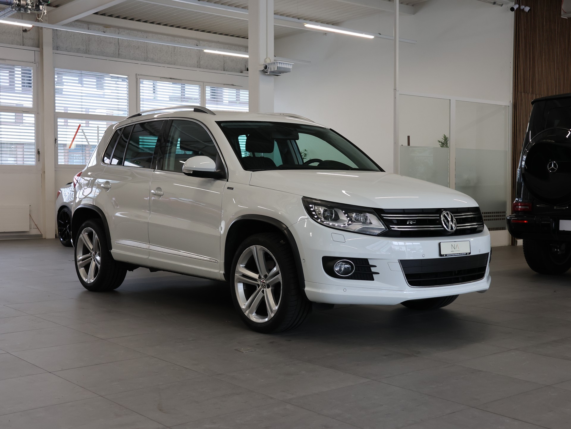 VW Tiguan 2.0 TDI BMT Cup R-Line 4Motion DSG *Rückfahrkamera* *R-Line* *4 Motion Allrad*-image-1
