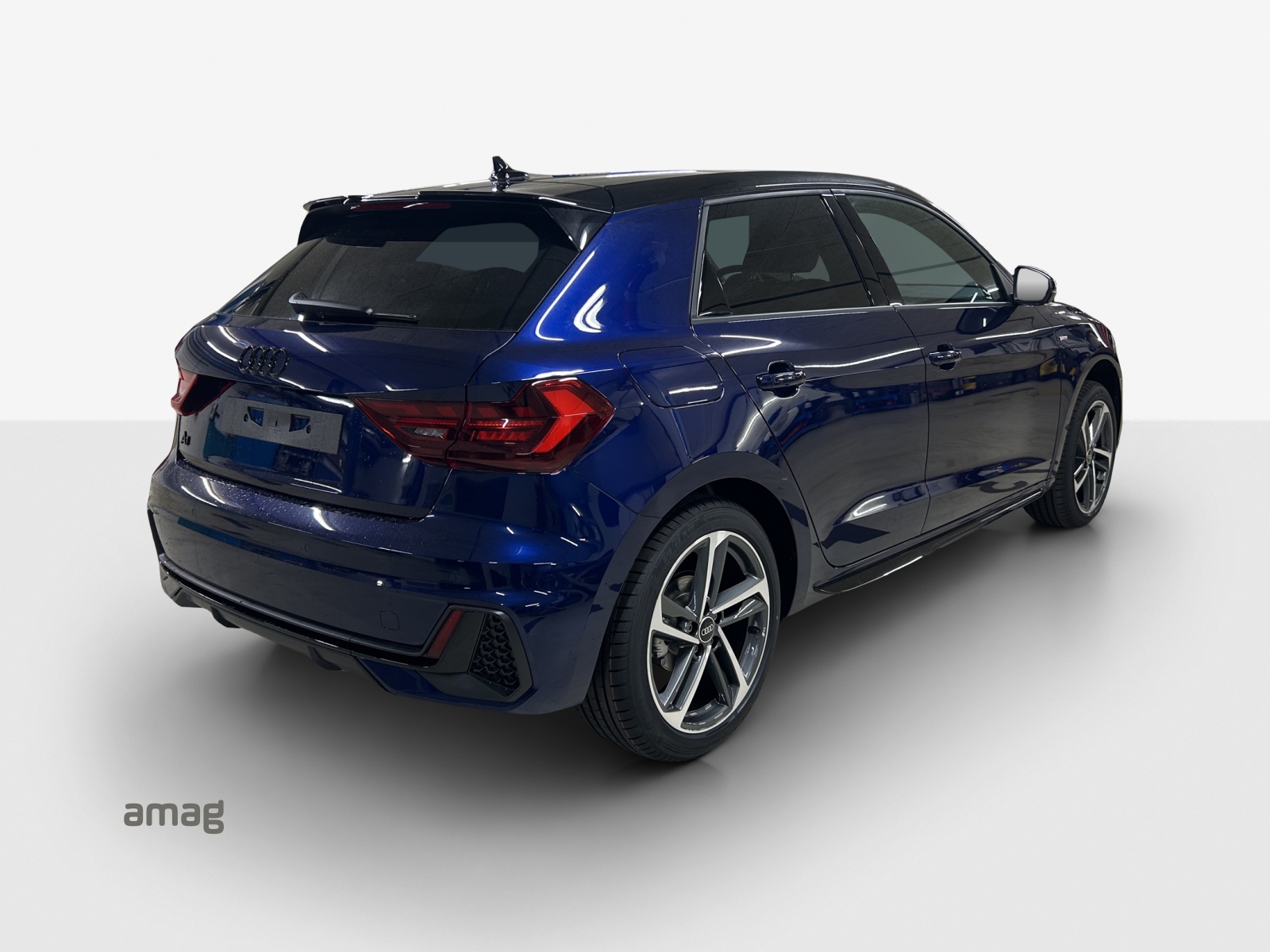 AUDI A1 Sportback 30 TFSI S Line Attraction S-tronic-image-4
