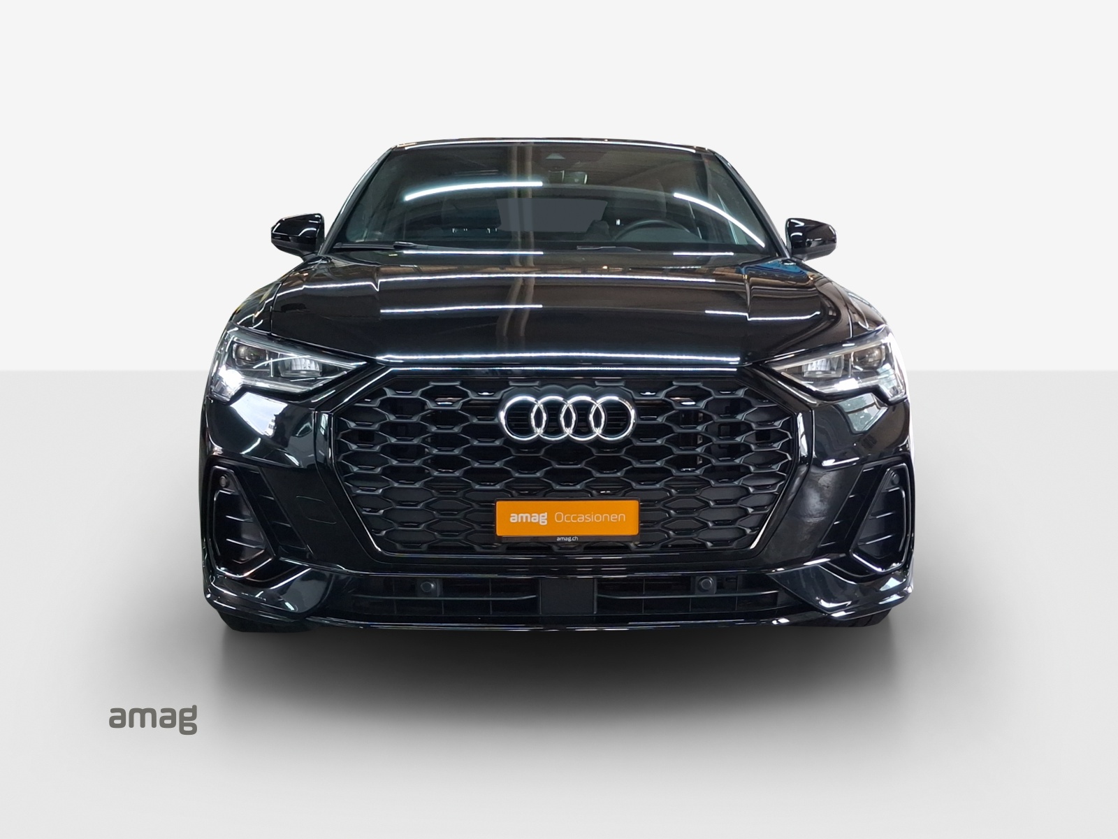 AUDI Q3 Sportback 35 TFSI Attraction S-tronic-image-6