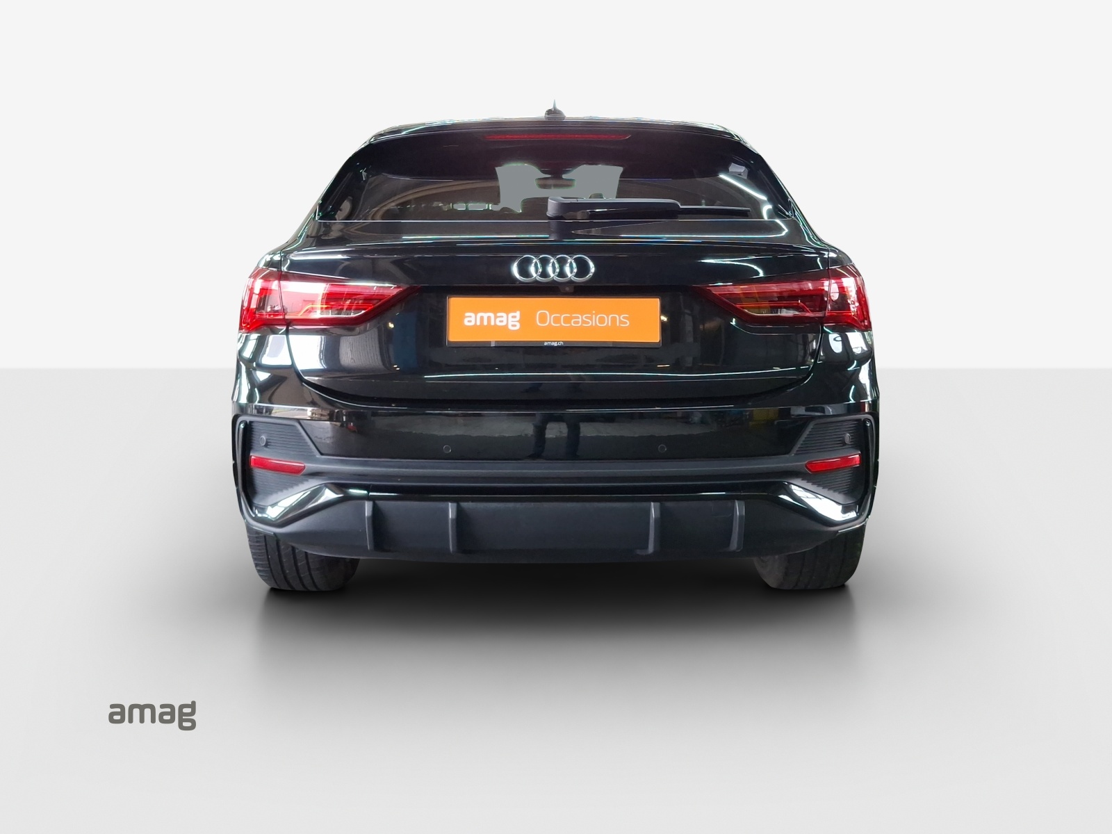 AUDI Q3 Sportback 35 TFSI Attraction S-tronic-showroom-element-3