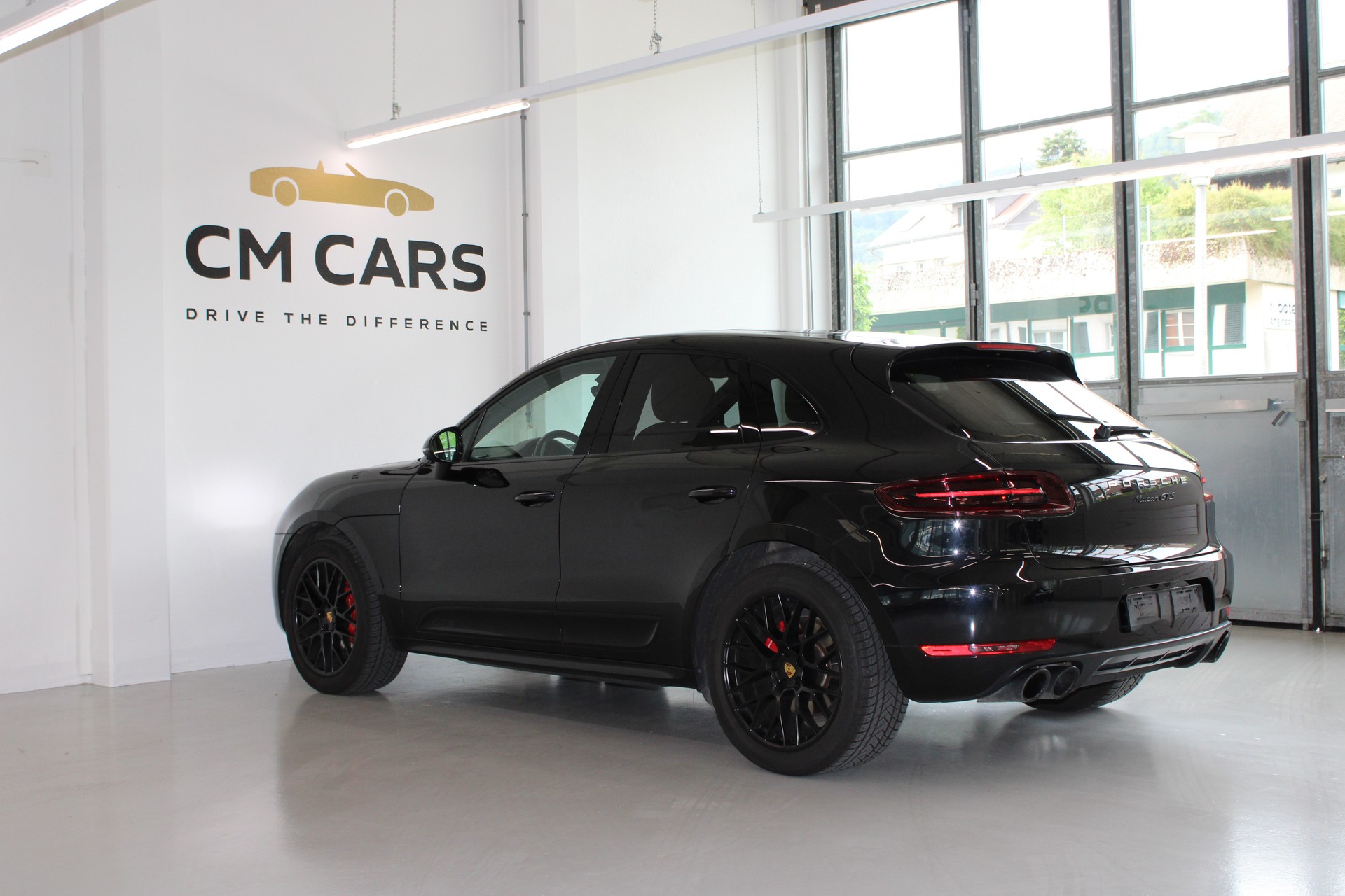 PORSCHE Macan GTS PDK-image-6