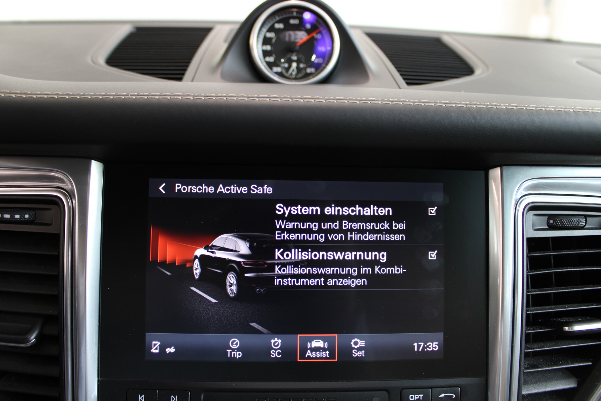 PORSCHE Macan GTS PDK-image-25