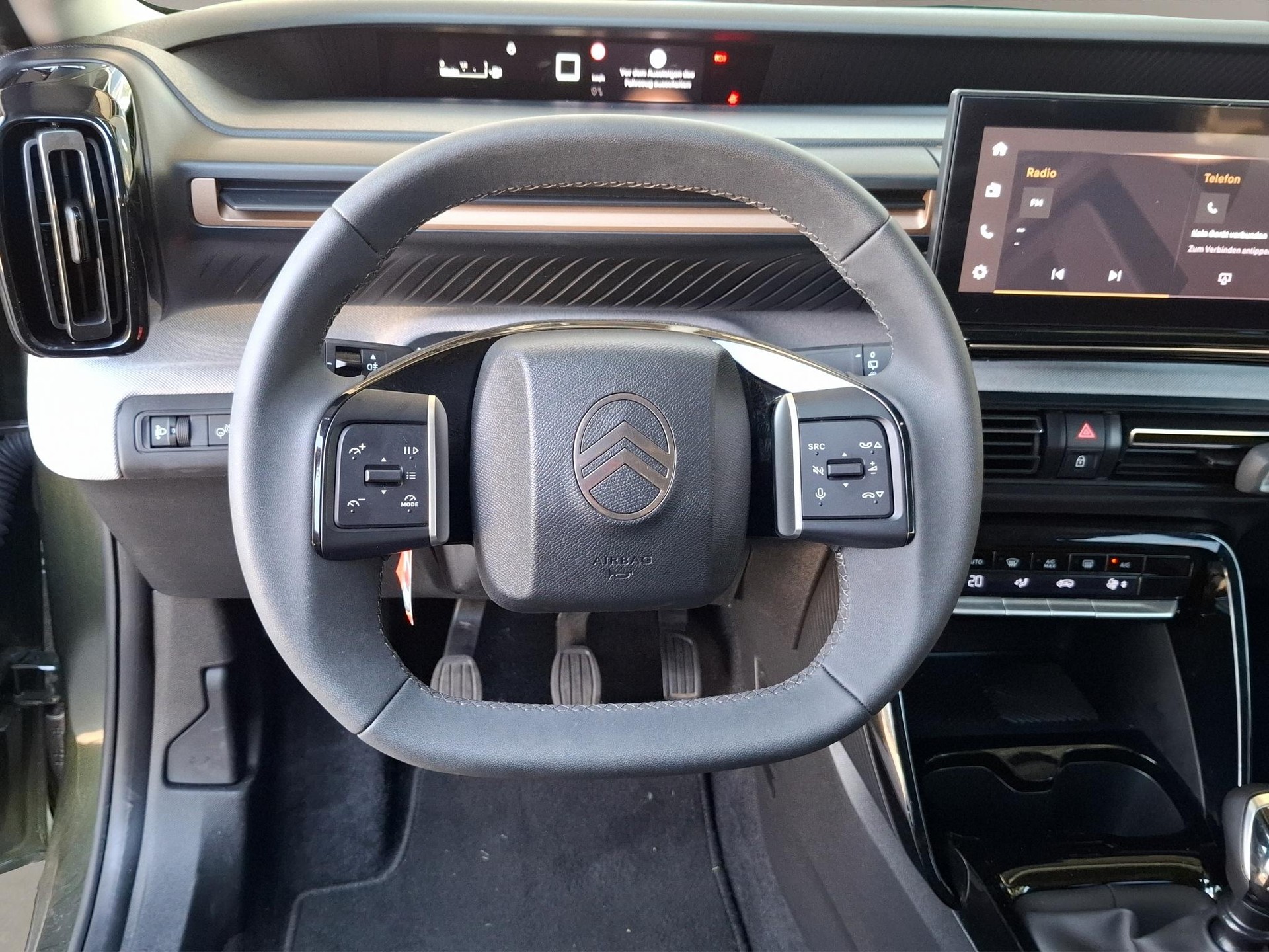 CITROEN C3 Aircross 1.2 Turbo Plus-image-6