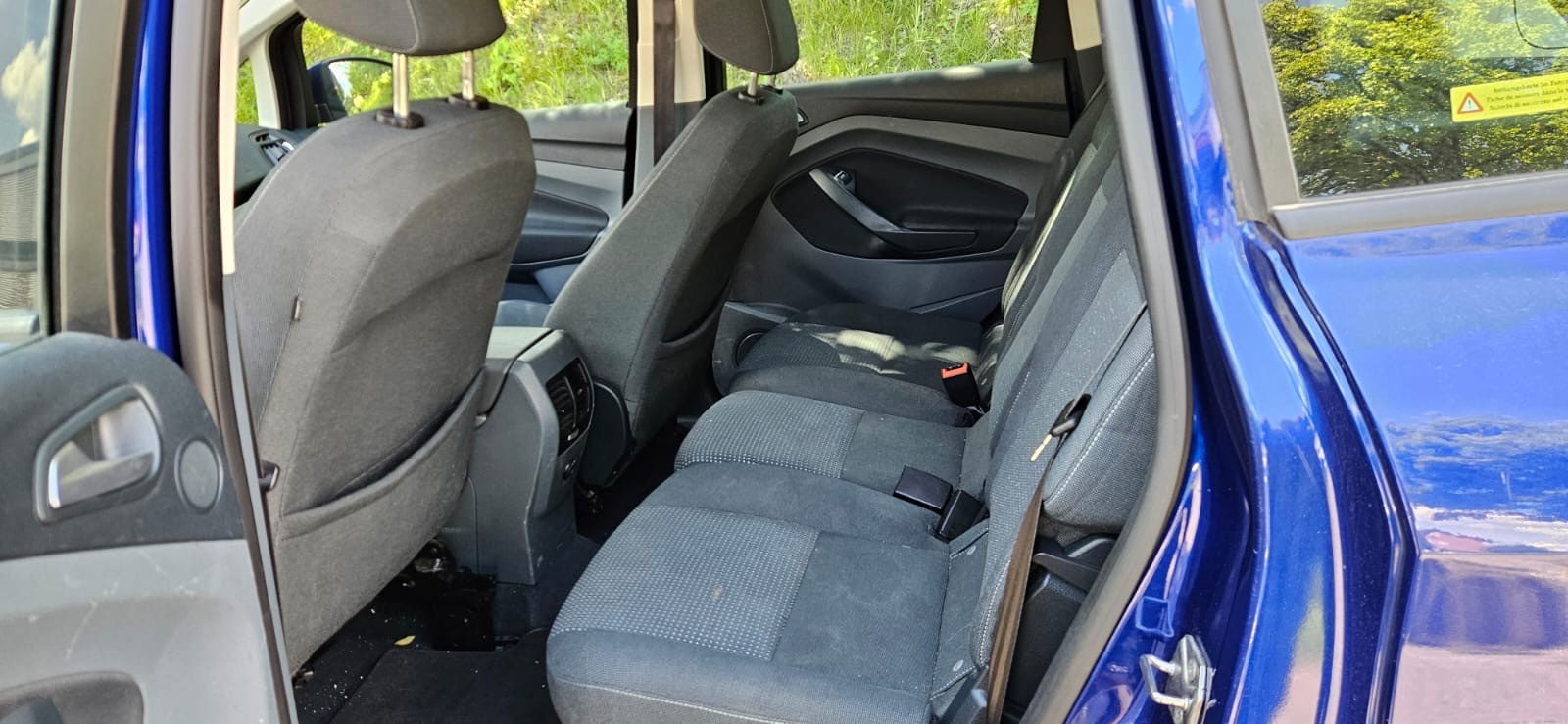 FORD C-Max 1.0 SCTi Titanium-image-7
