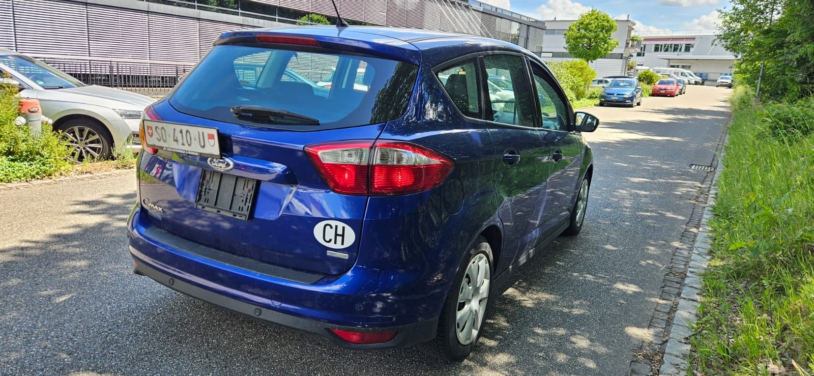 FORD C-Max 1.0 SCTi Titanium-image-6