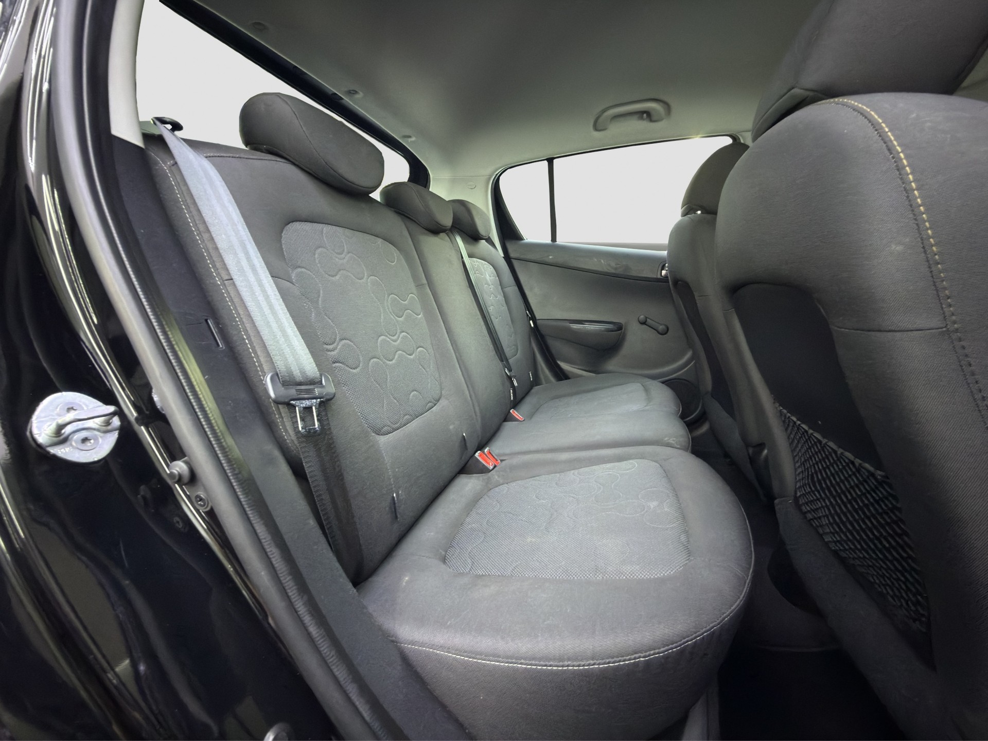 HYUNDAI 1.4 CRDi Style-image-17