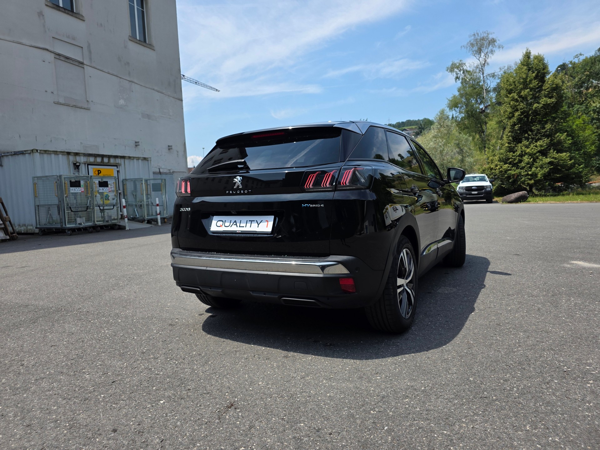 PEUGEOT 3008 300e Hybrid4 Allure Pack EAT8-image-20