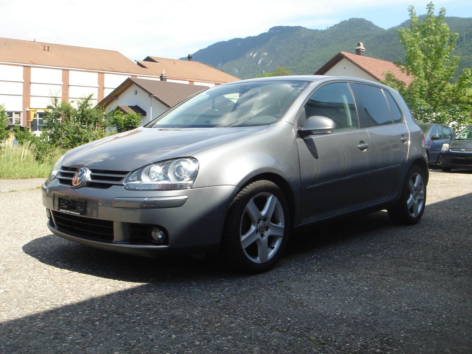 VW Golf 2.0 FSI Comfortline 4Motion-image-3