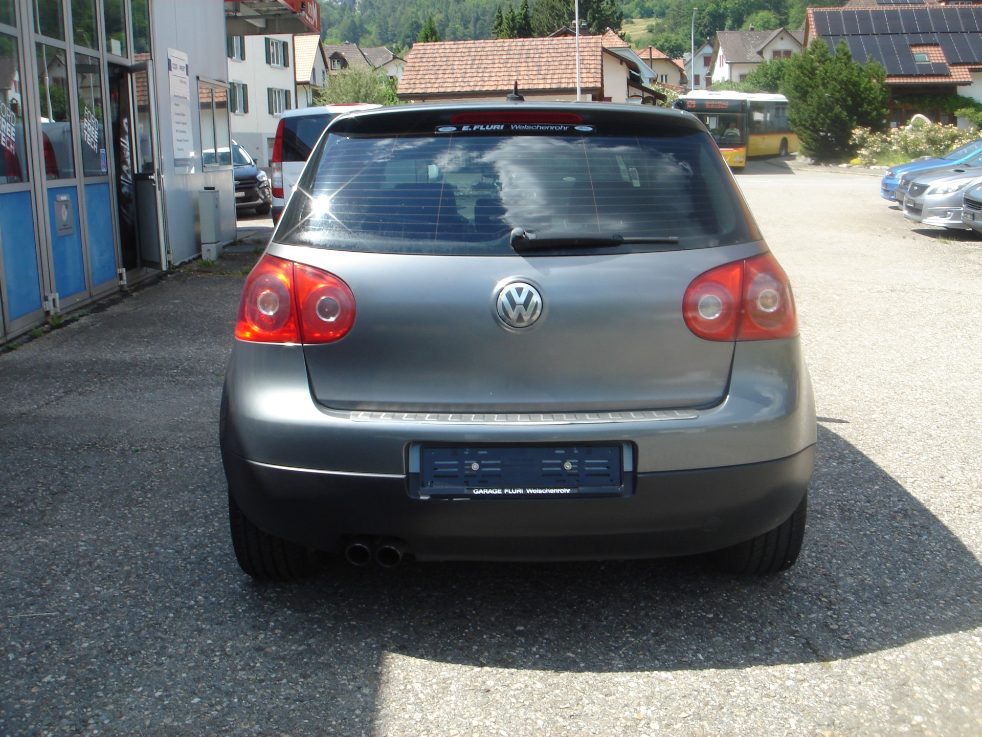 VW Golf 2.0 FSI Comfortline 4Motion-image-4
