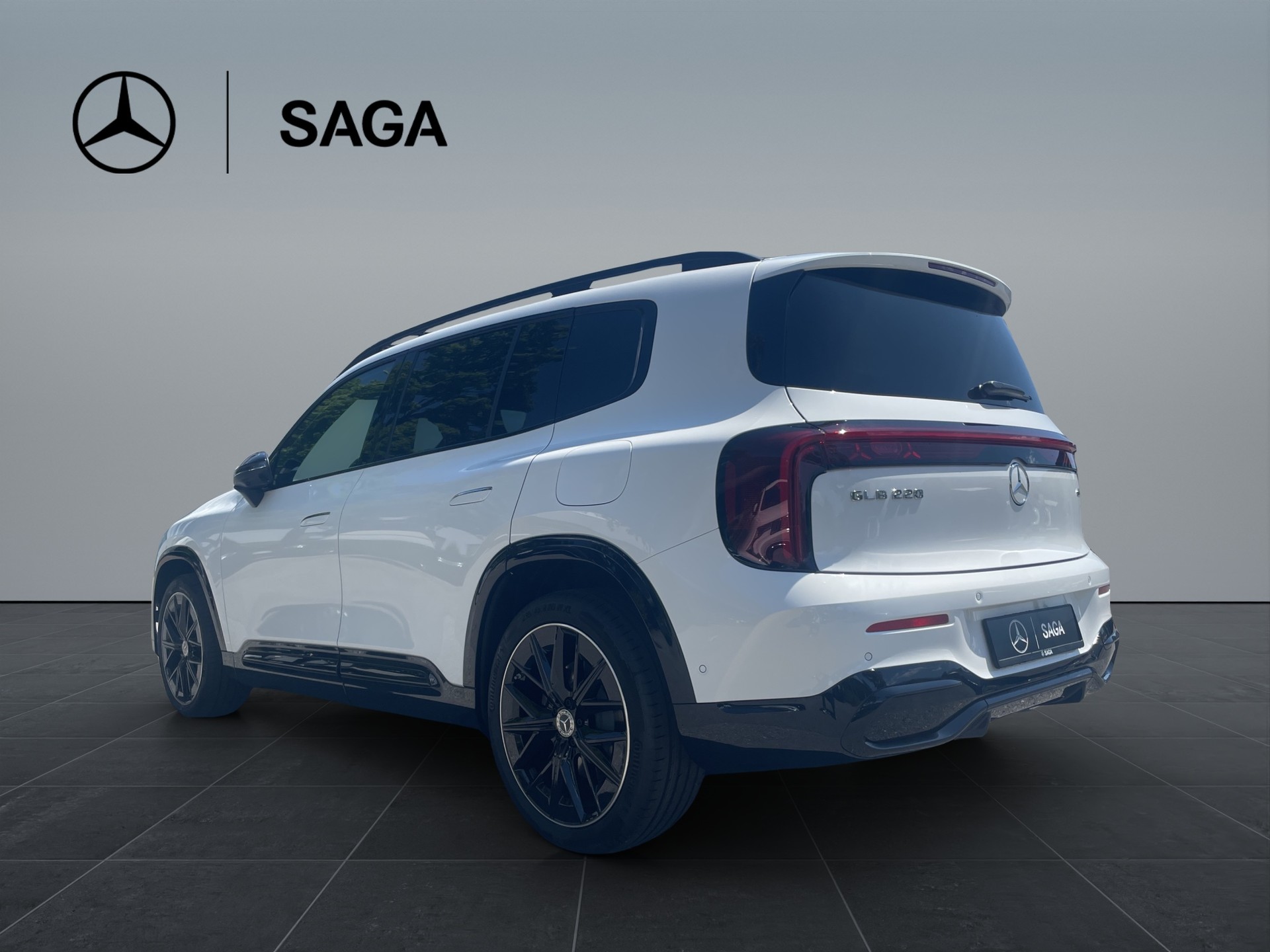 MERCEDES-BENZ GLB 220 4Matic 8G-Tronic-showroom-element-3