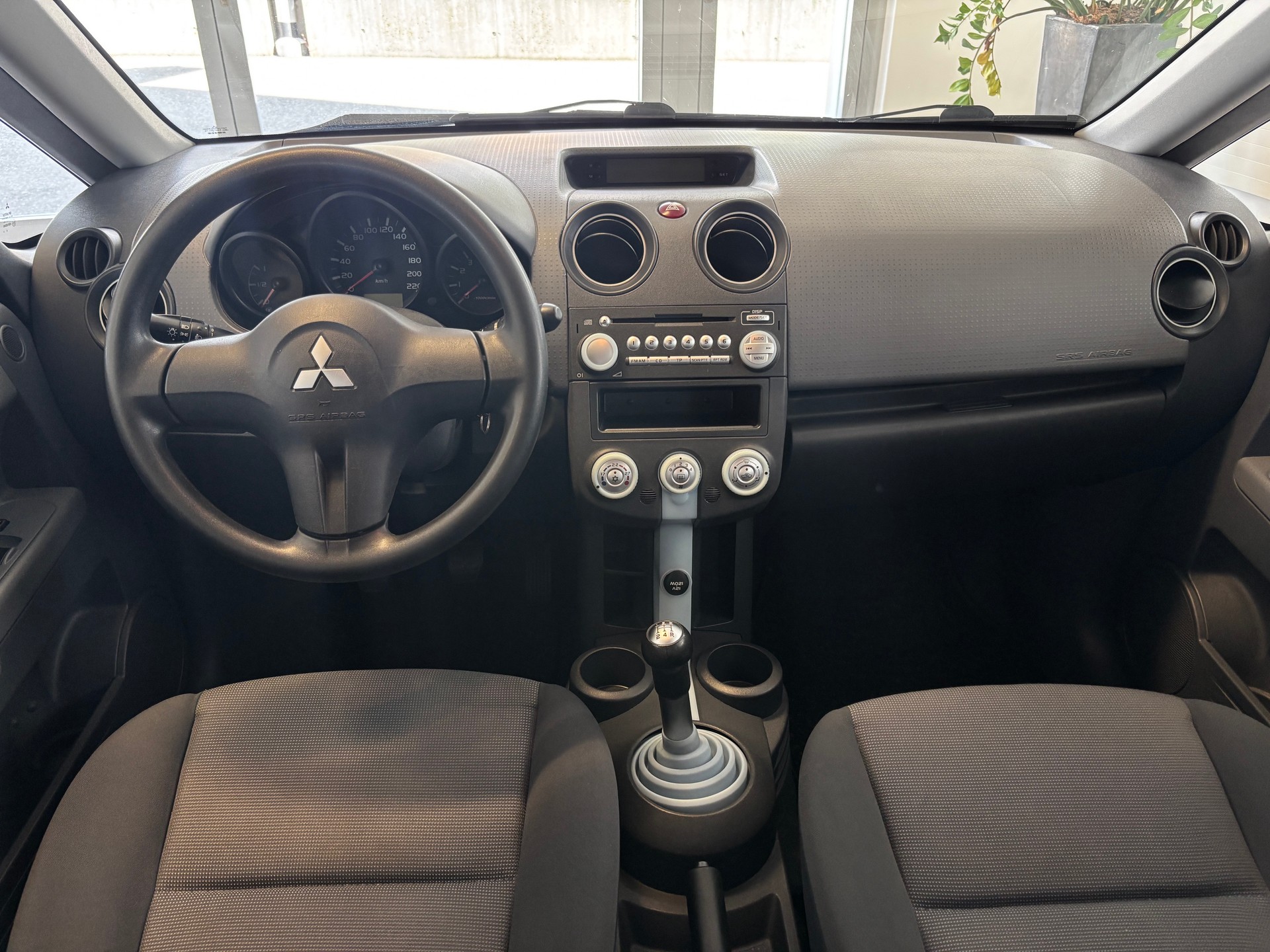 MITSUBISHI Colt 1.3 16V Inform-image-12