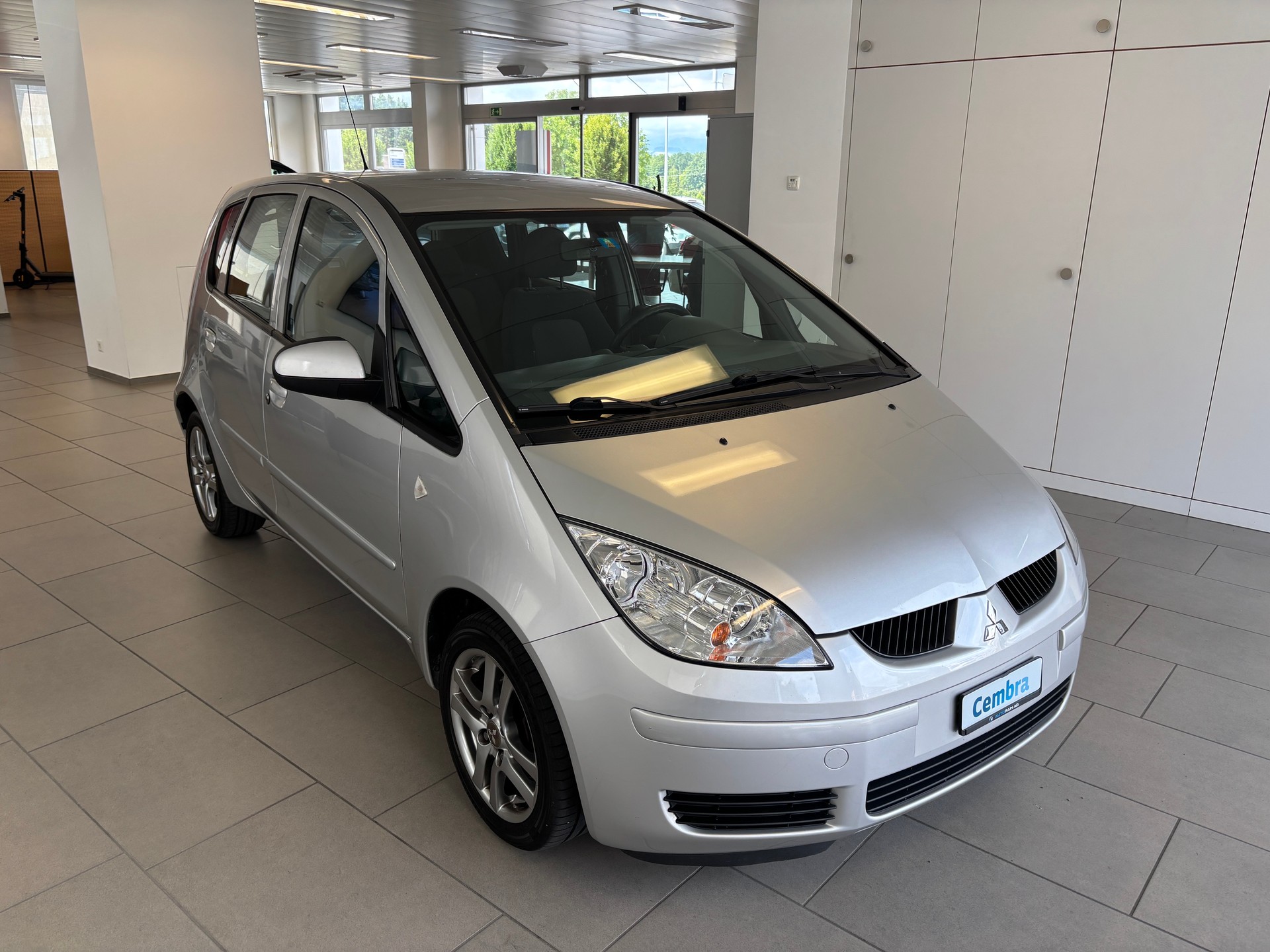 MITSUBISHI Colt 1.3 16V Inform-image-1