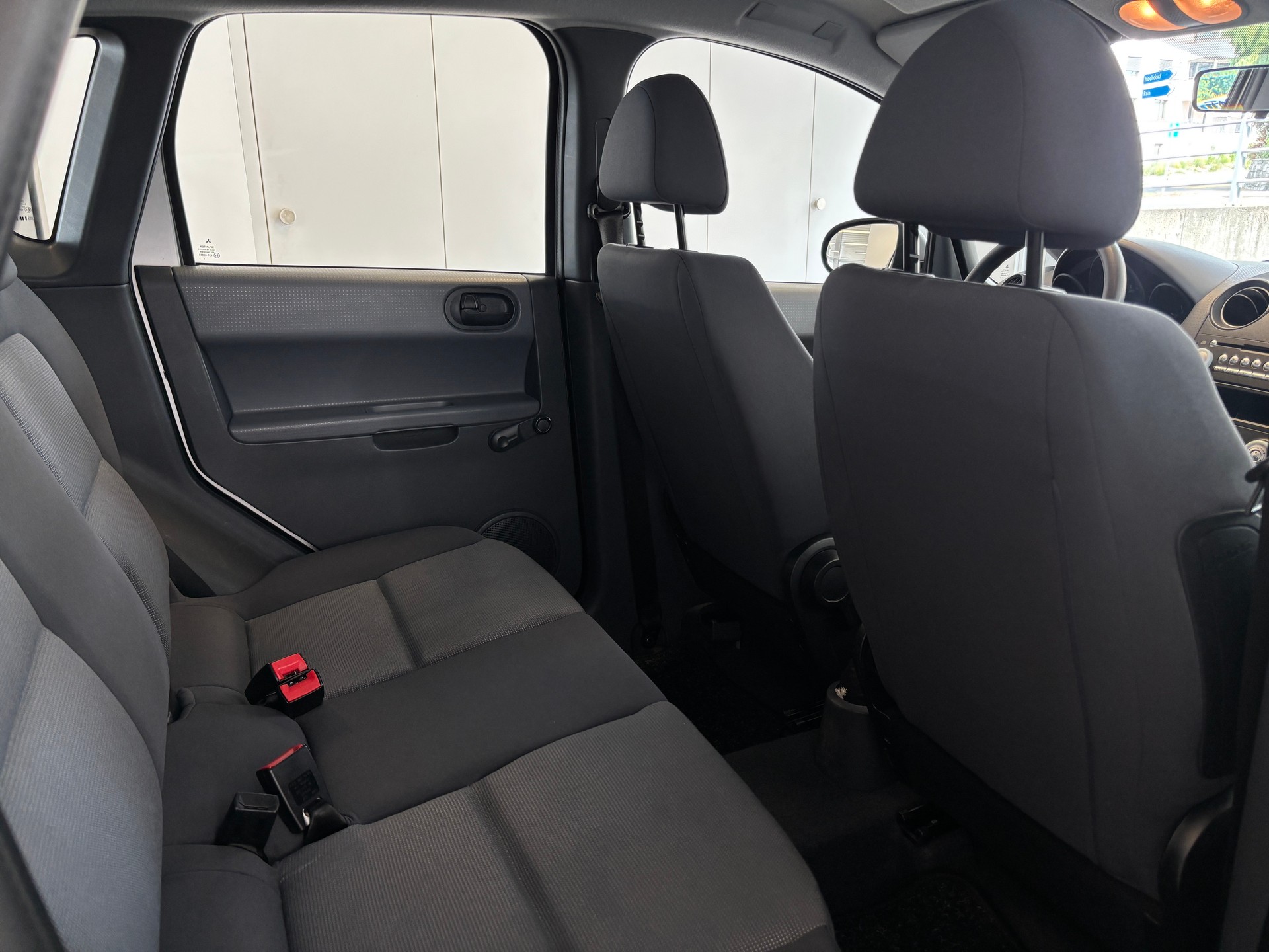 MITSUBISHI Colt 1.3 16V Inform-image-10
