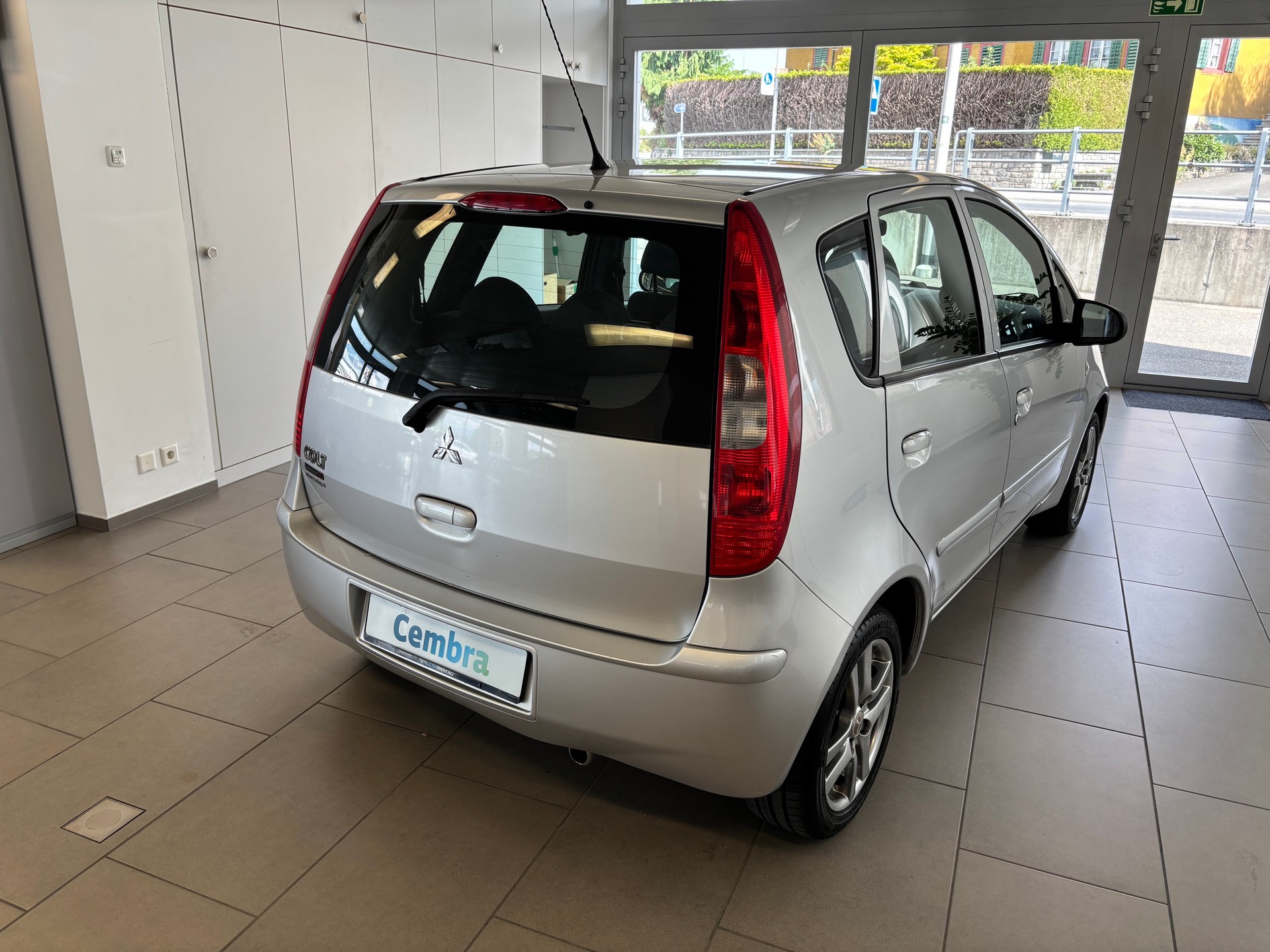 MITSUBISHI Colt 1.3 16V Inform-image-2