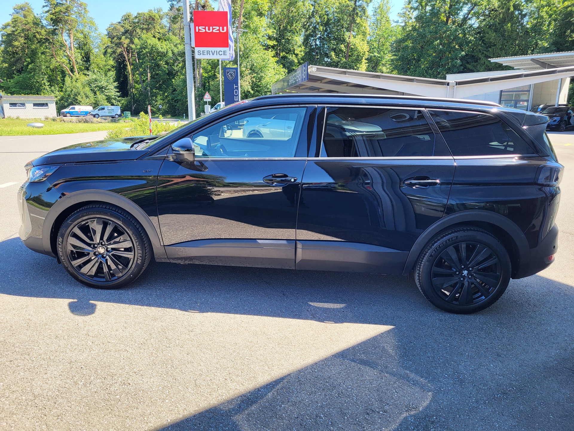 PEUGEOT 5008 1.6PureTech GT Pack EAT8-image-2