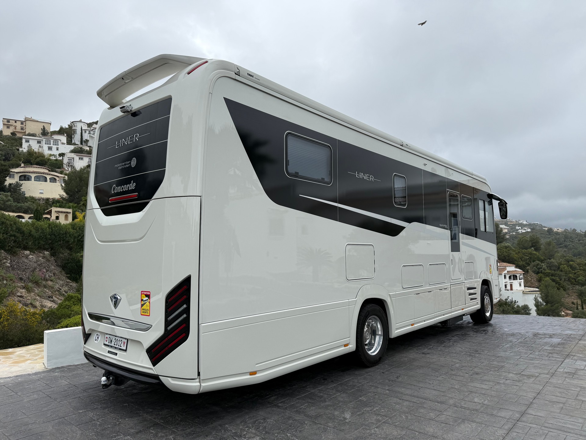 CONCORDE Actros Liner 1090 GI-image-2