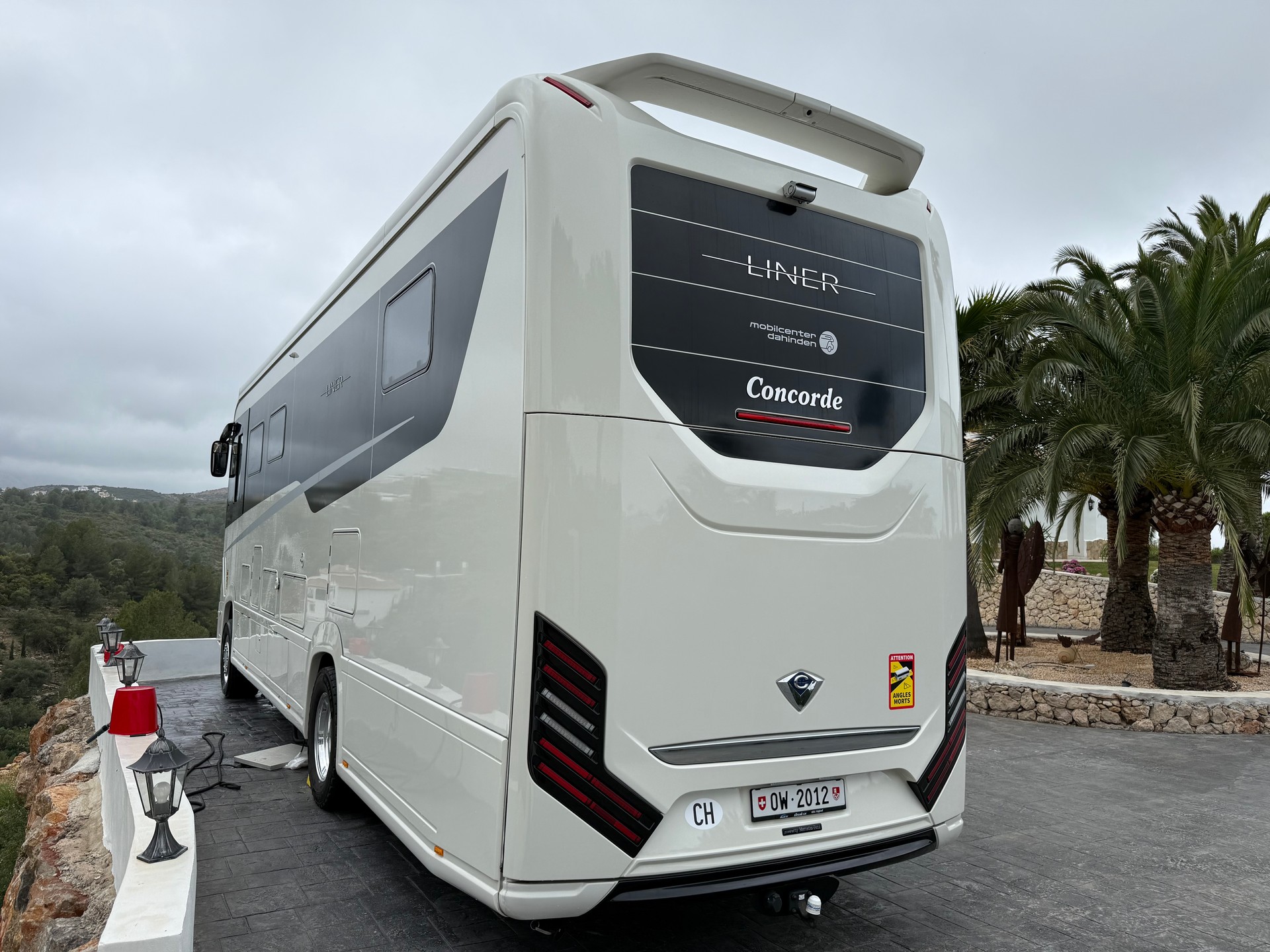 CONCORDE Actros Liner 1090 GI-image-3