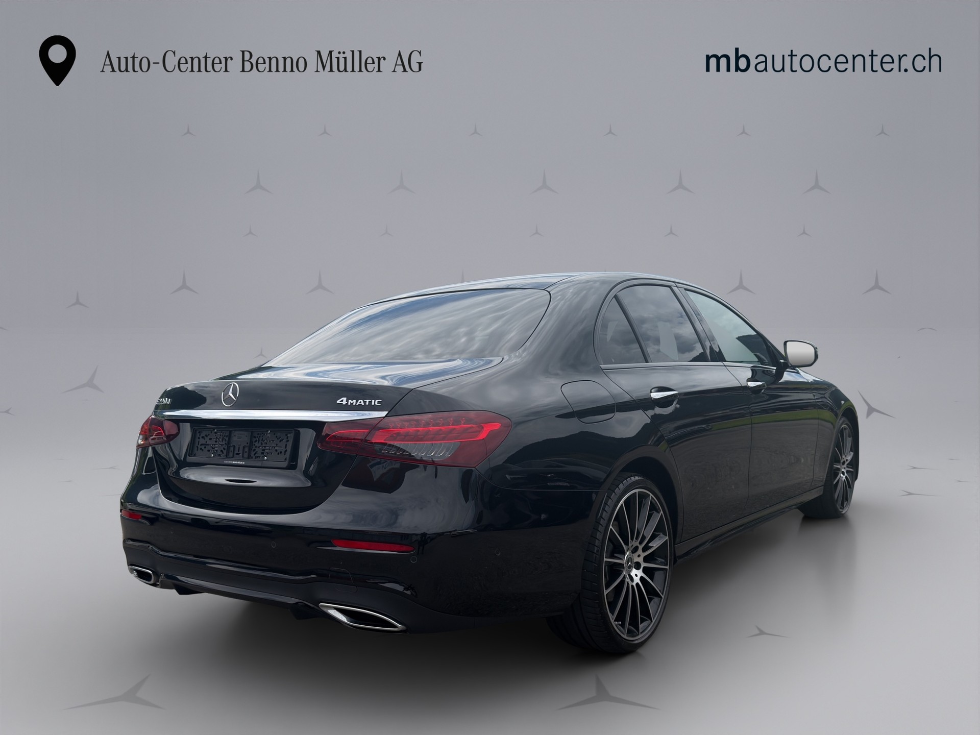 MERCEDES-BENZ E 220 d AMG Line 4matic-image-4