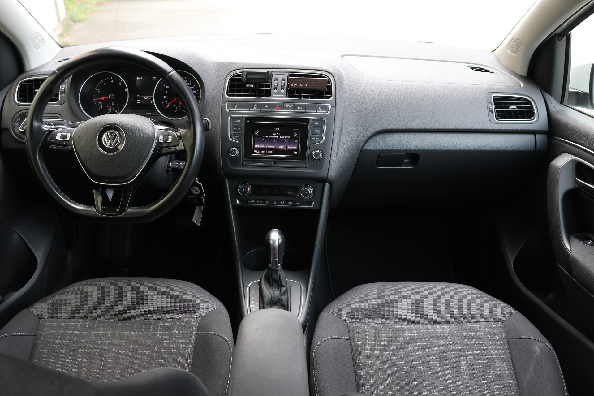 VW Polo 1.2 TSI BMT Comfortline DSG-image-11