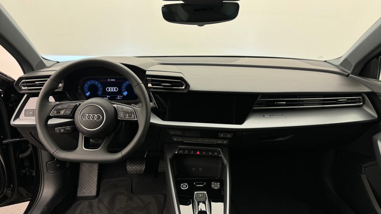 AUDI A3 Sportback TFSI 110 kW S line S tronic-image-5