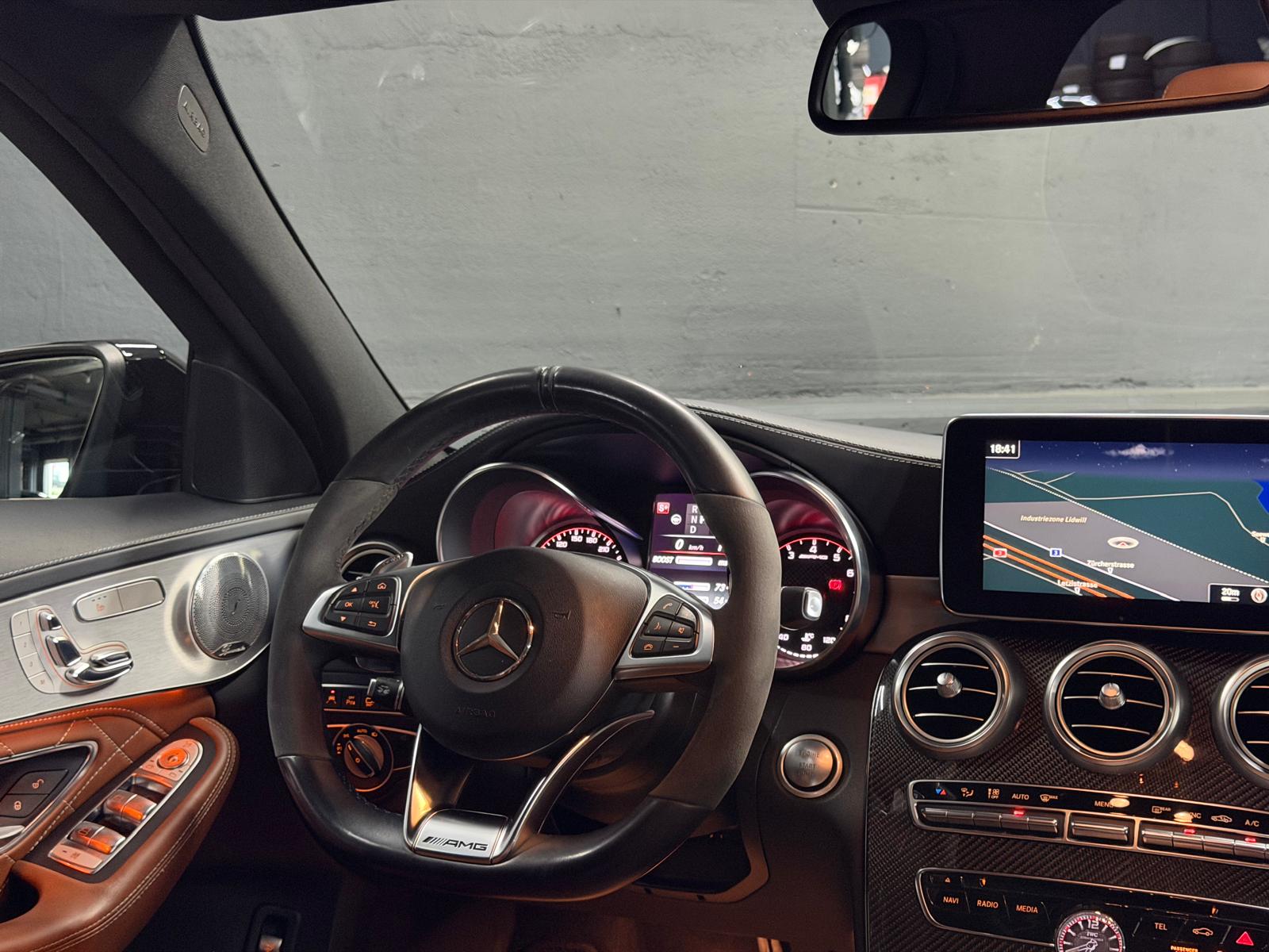 MERCEDES-BENZ C 63 S AMG All Black Performance Speedshift 2Jahre Garantie Inklusive-image-12